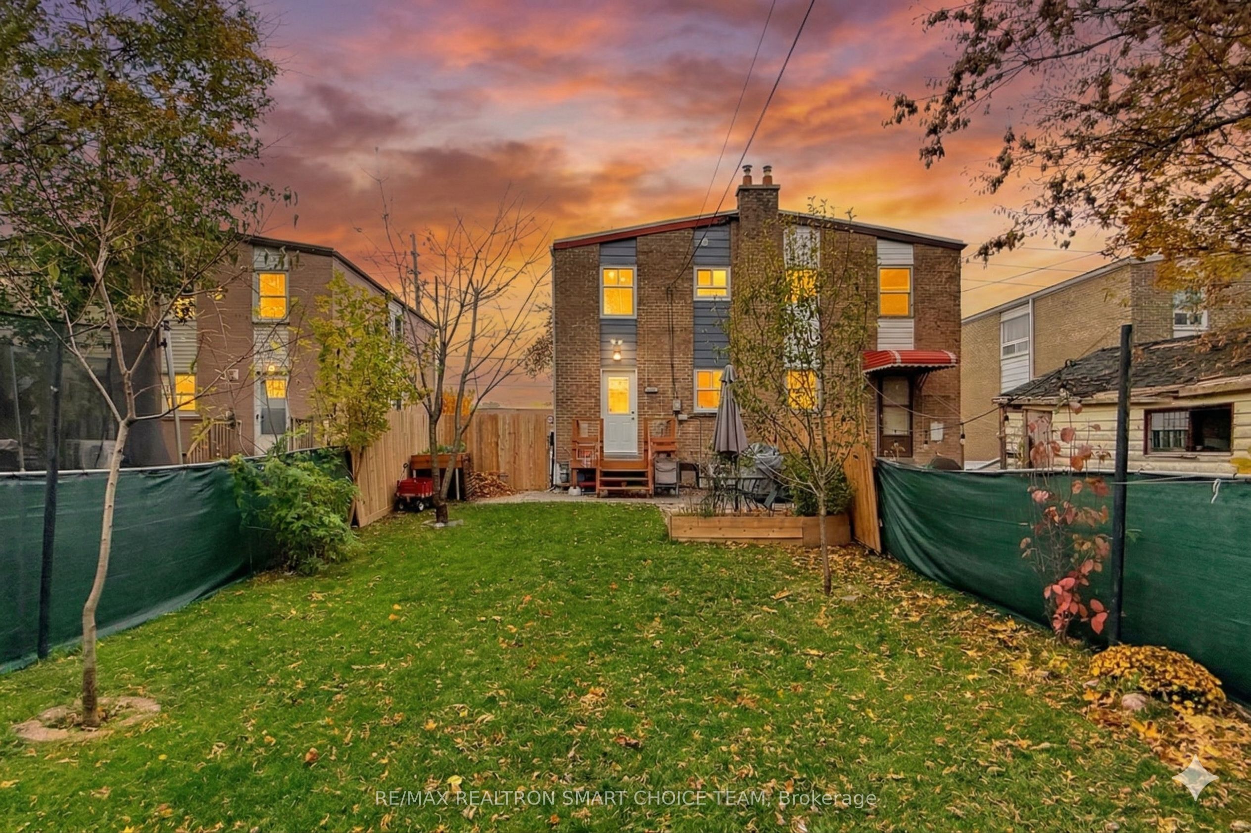 783 Birchmount Road, Toronto, ON M1K 1R7 photo 2