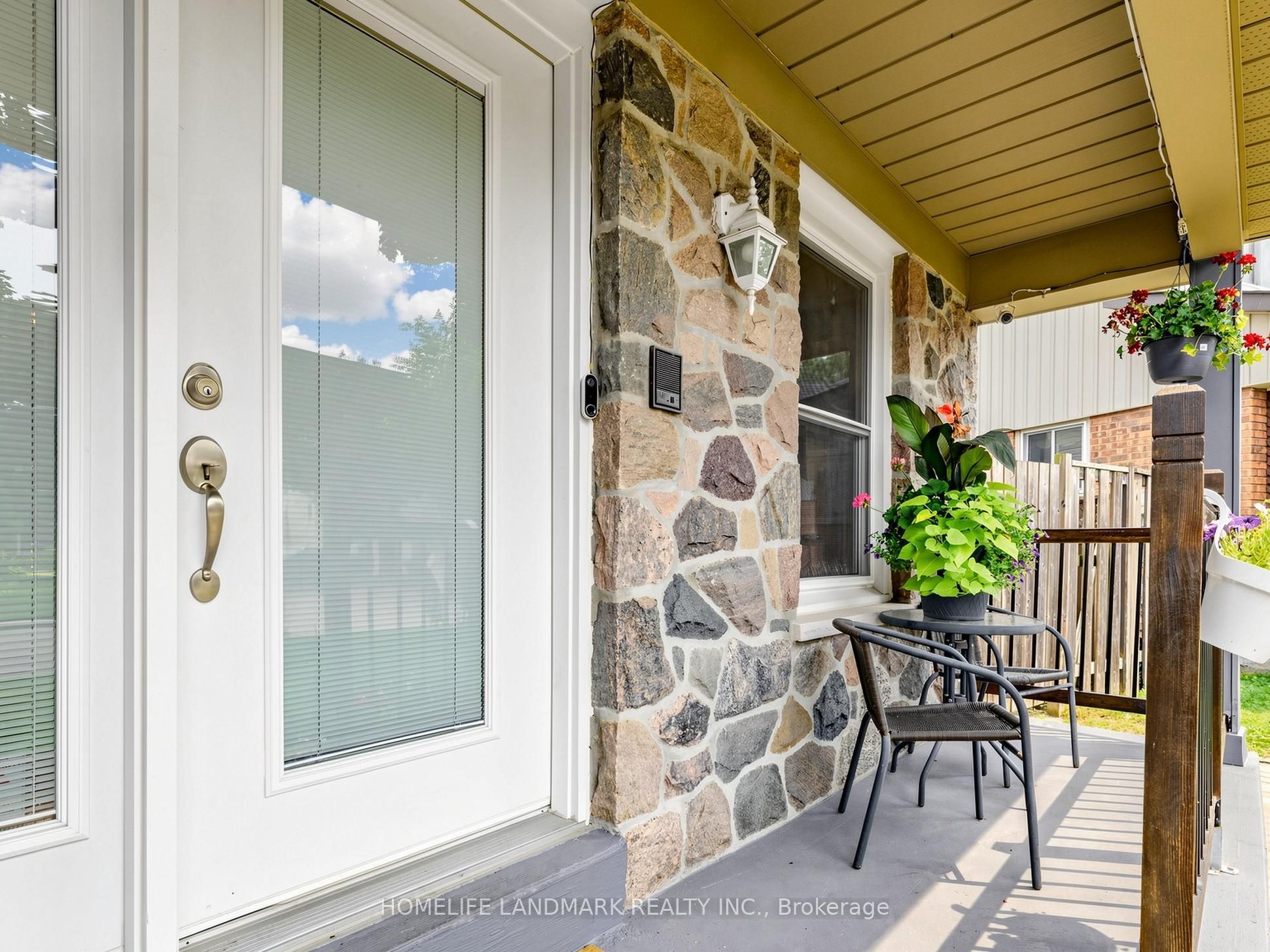 662 Merlin Court, Oshawa, ON L1K 1M3 photo 3