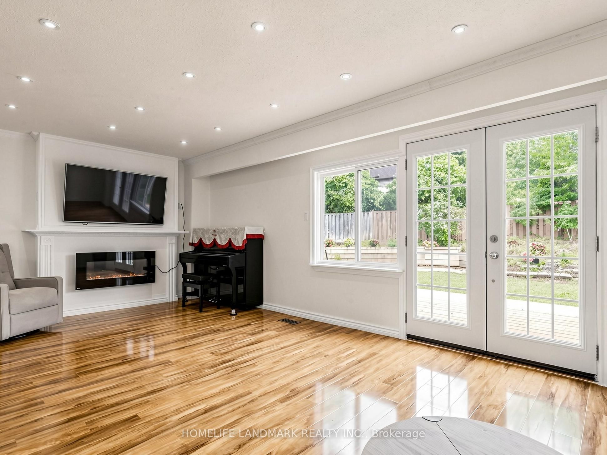 662 Merlin Court, Oshawa, ON L1K 1M3 photo 5