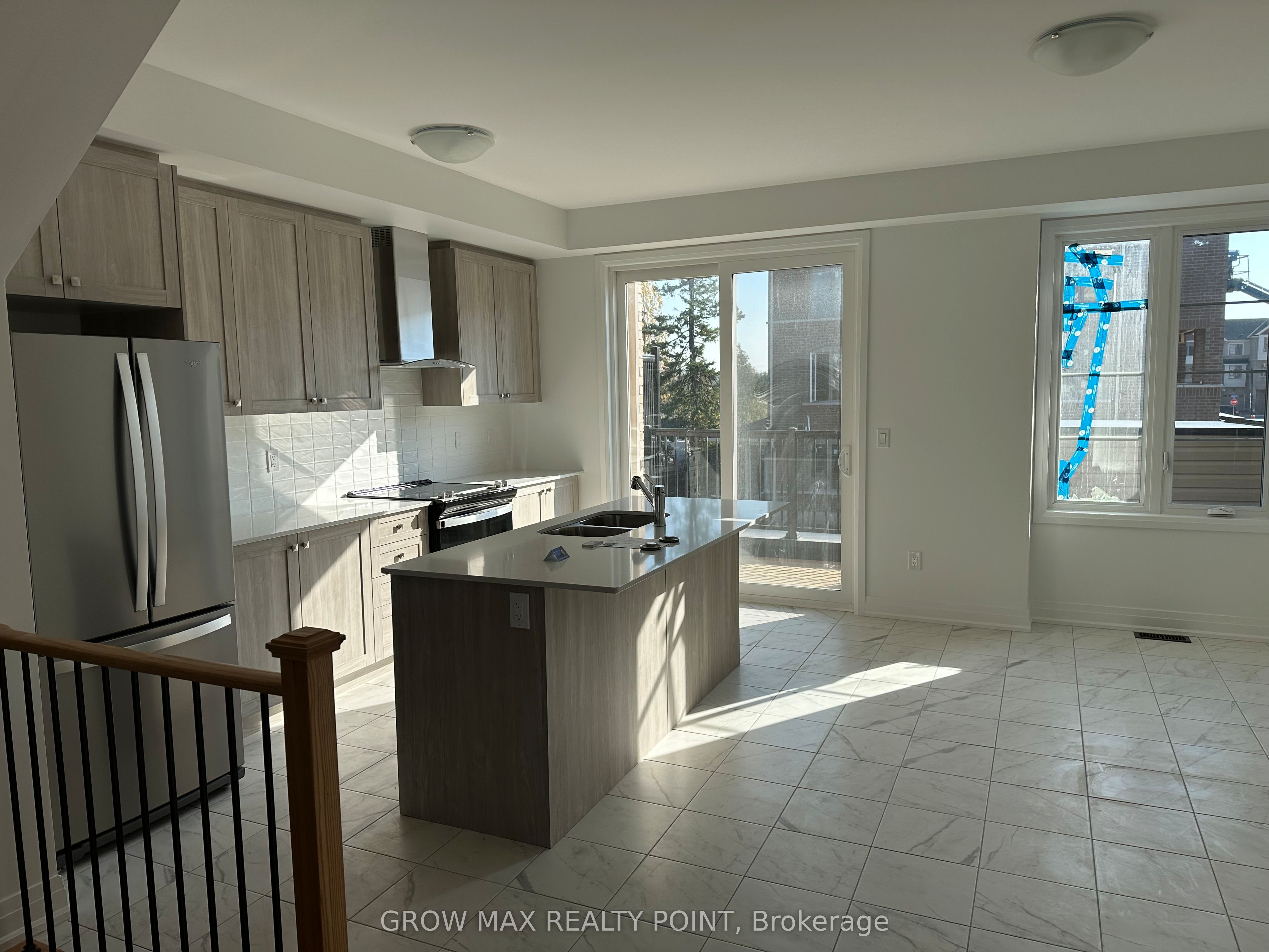 52 Waterside Way, Whitby, ON L1N 0N1 photo 5