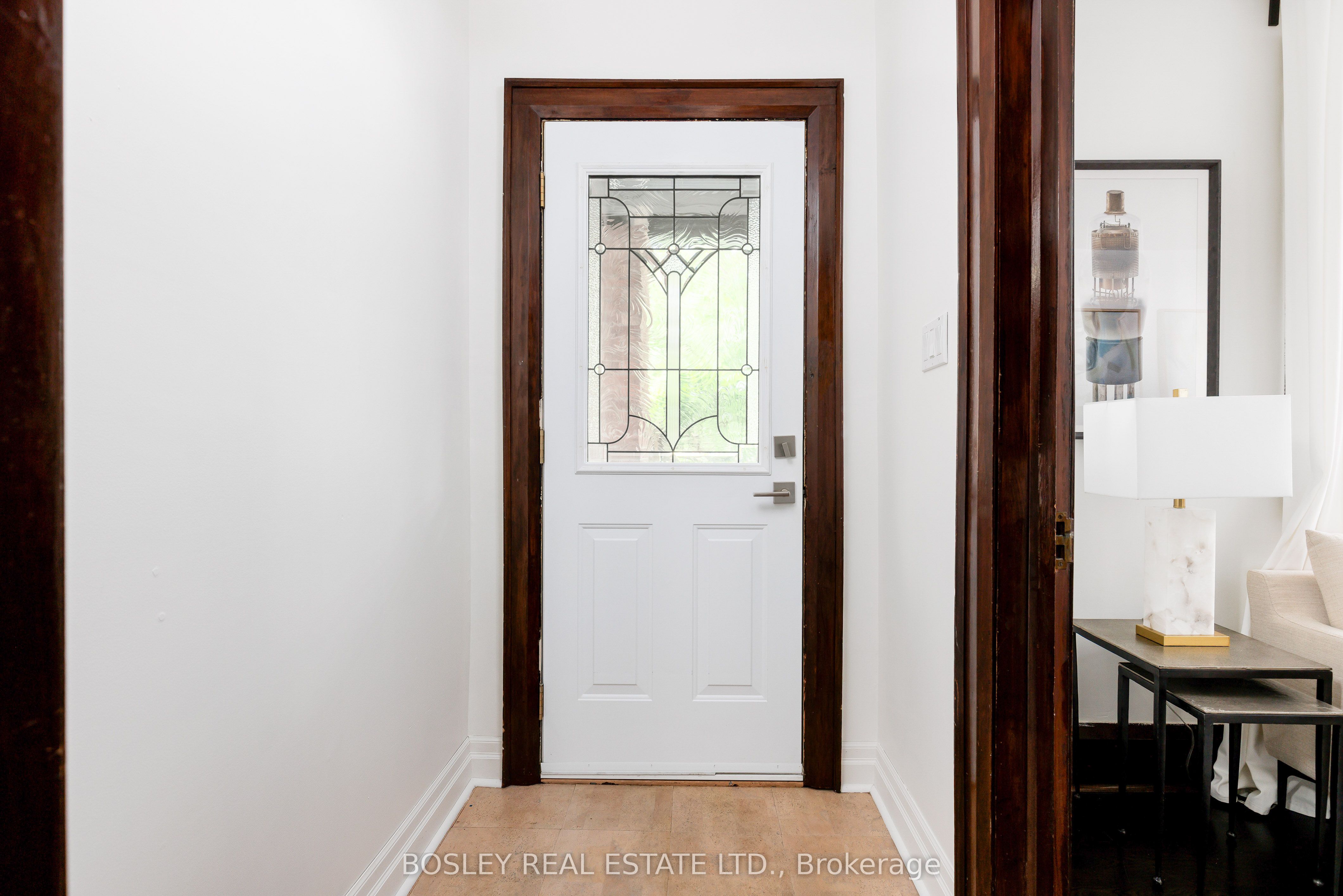 247 Gainsborough Road, Toronto, ON M4L 3C4 photo 3