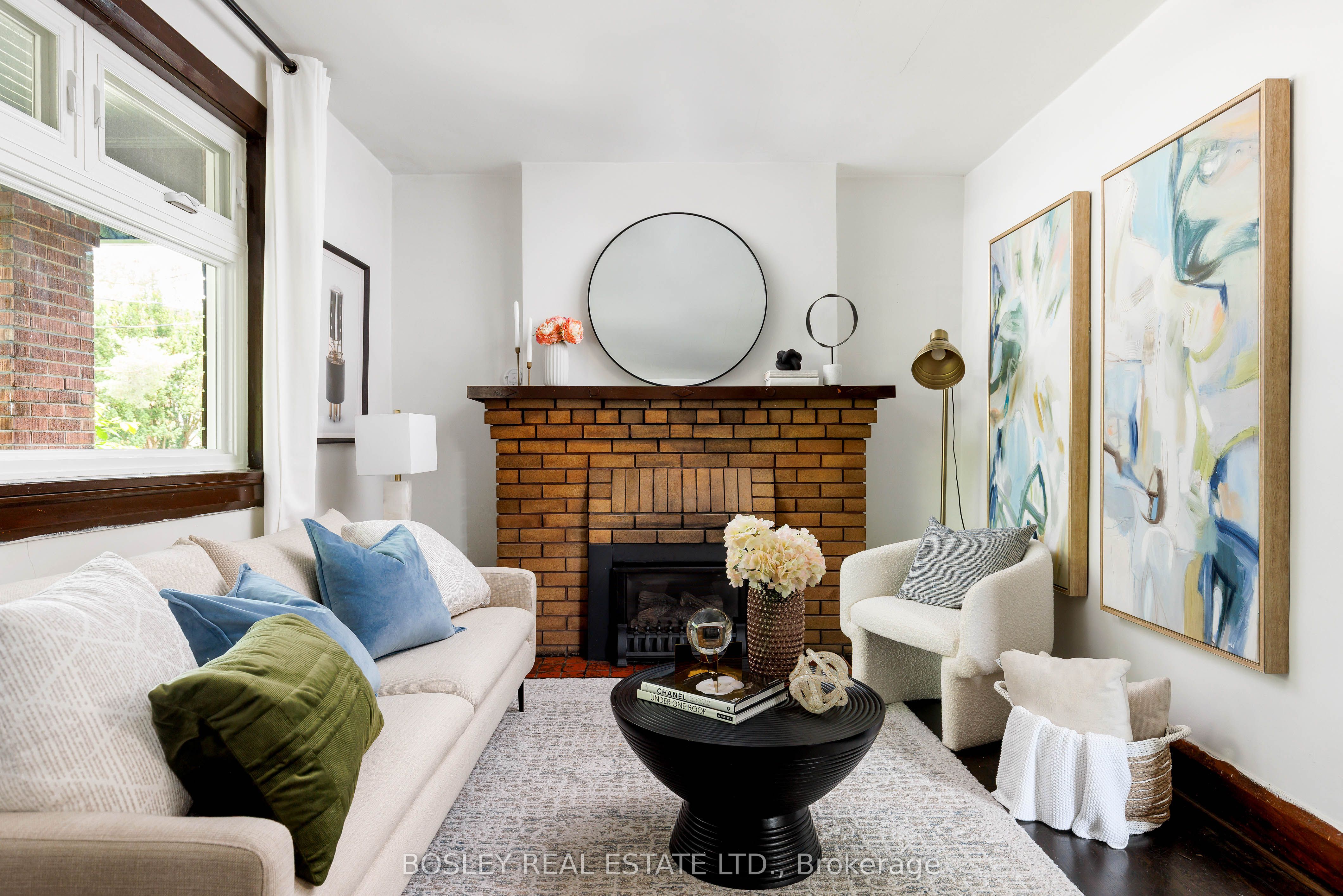 247 Gainsborough Road, Toronto, ON M4L 3C4 photo 5