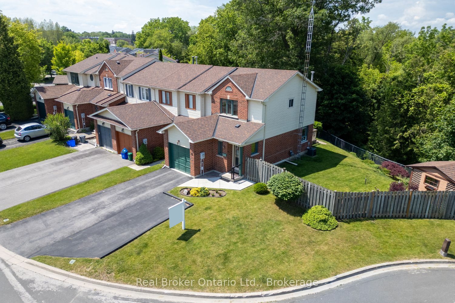 10 Climie Court, Clarington, ON L1C 4P5
