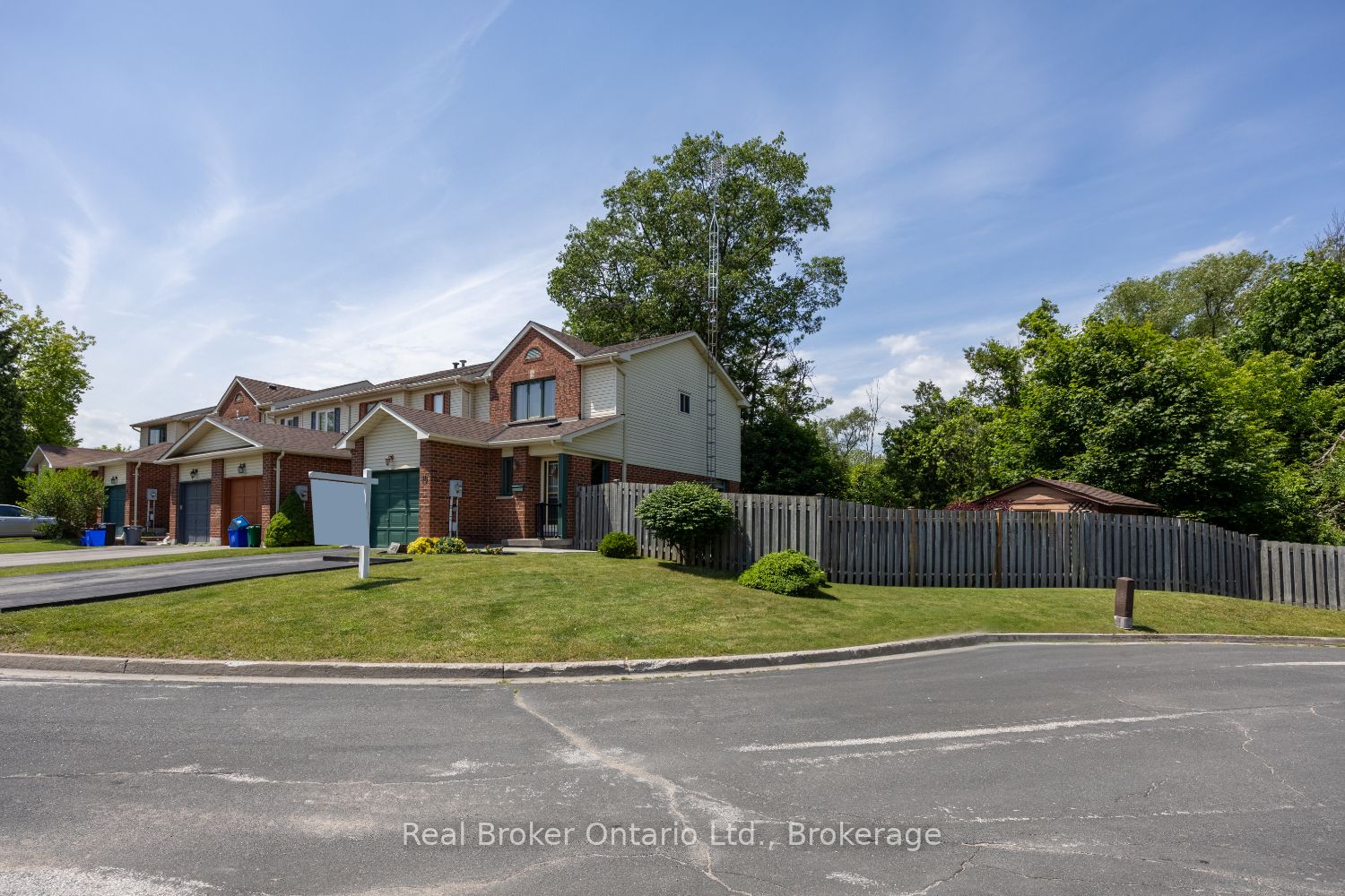 10 Climie Court, Clarington, ON L1C 4P5 photo 3