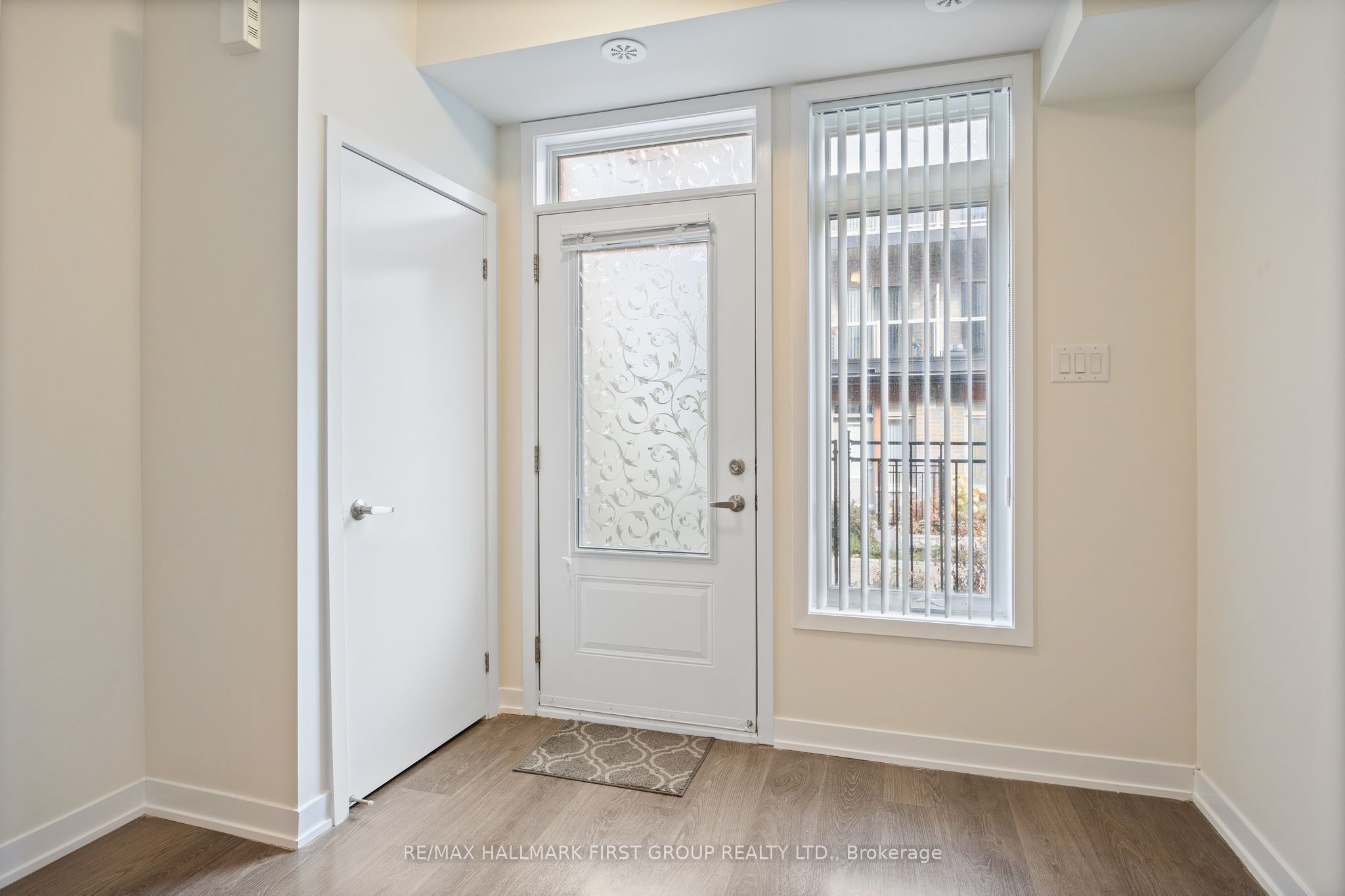 60 Orchid Place 8, Toronto, ON M1B 0C4 photo 3