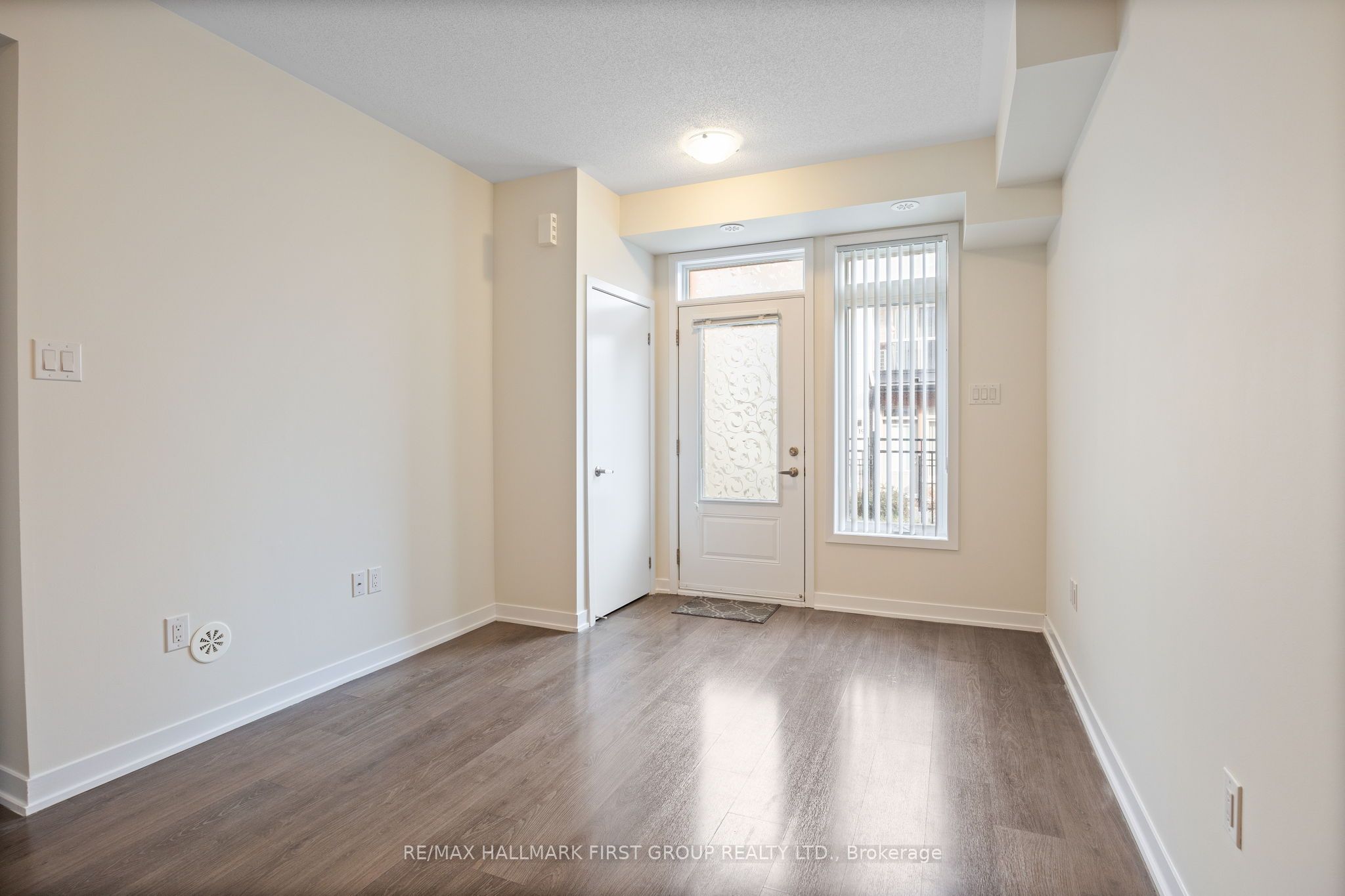 60 Orchid Place 8, Toronto, ON M1B 0C4 photo 5