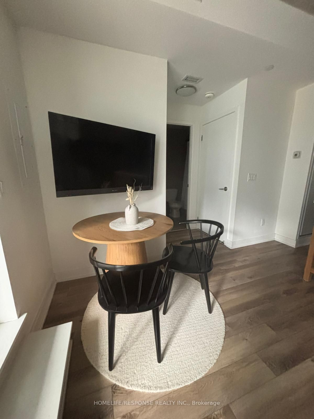 30 BASEBALL Place 304, Toronto, ON M4M 0E8 photo 5
