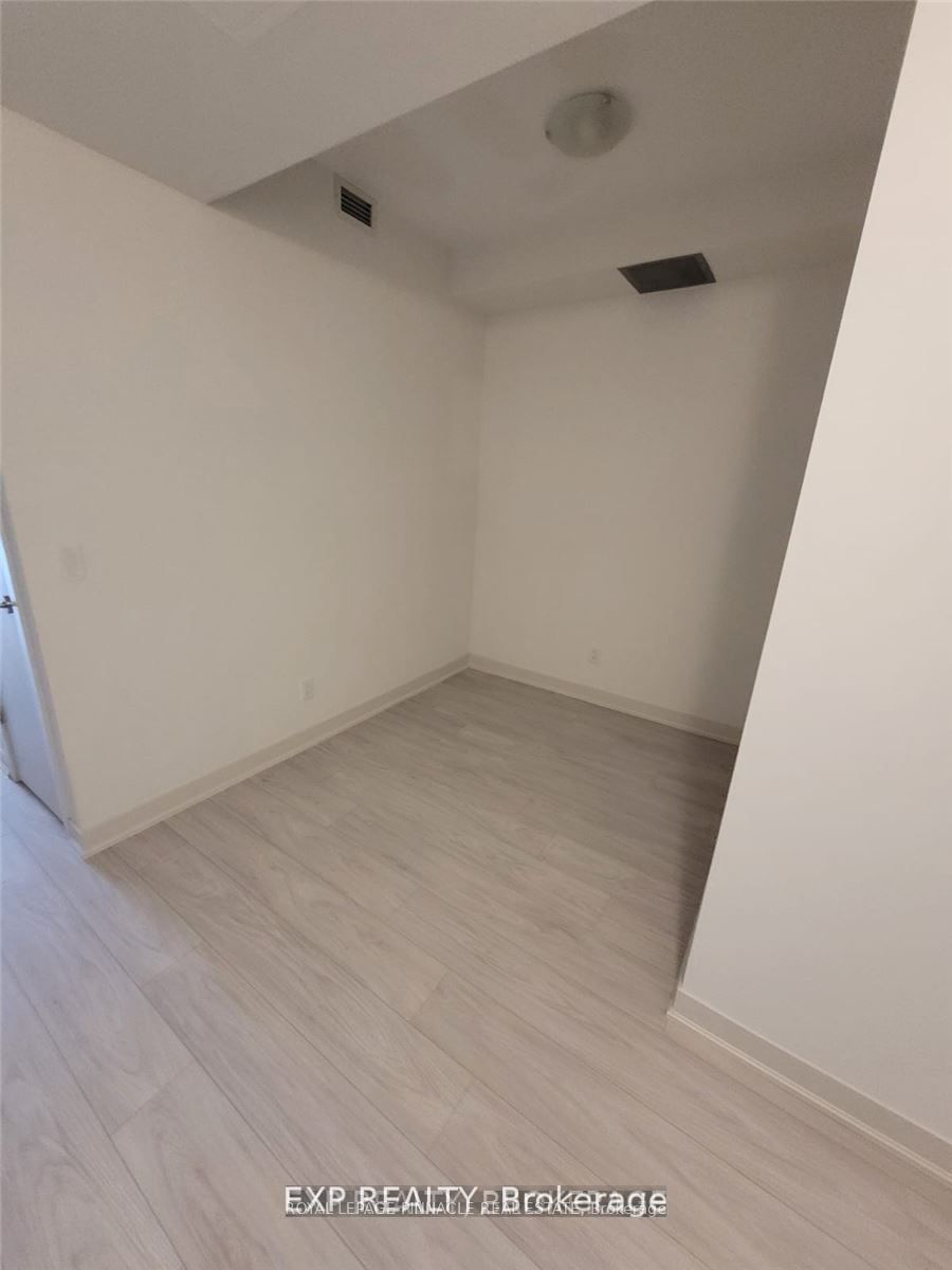 90 Glen Everest Rd Road 315, Toronto, ON M1N 0C3 photo 3