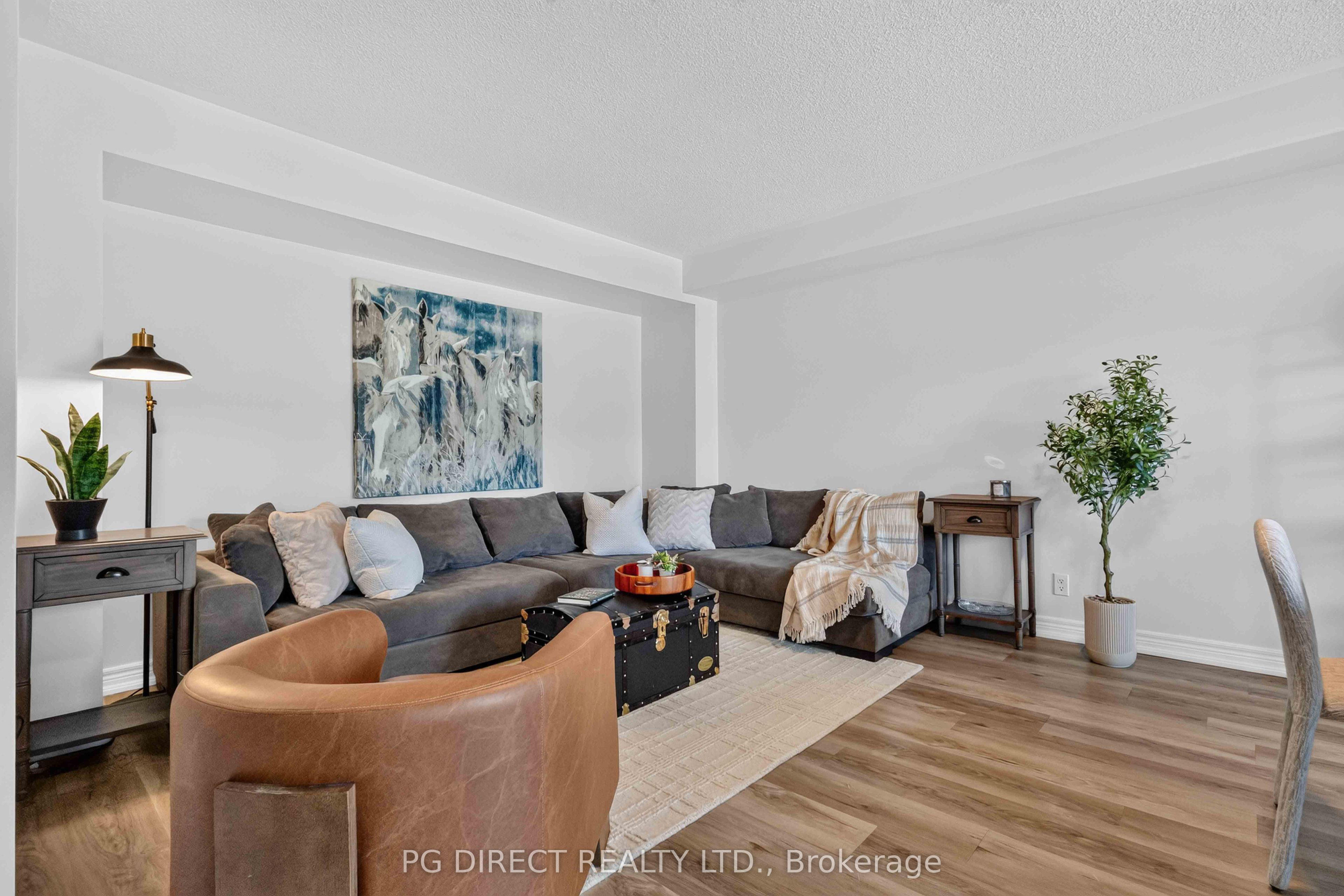 83 Great Gabe Crescent, Oshawa, ON L1L 0E7 photo 4
