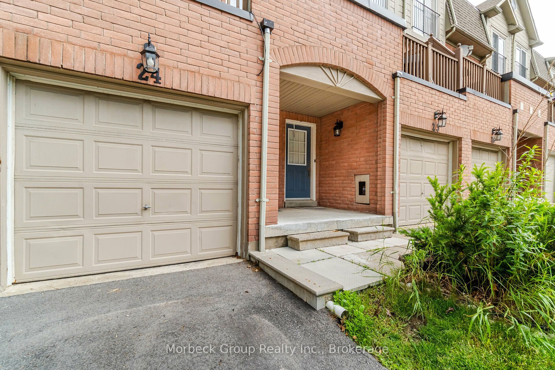 1100 Begley Street 24, Pickering, ON L1W 4B3 photo 3