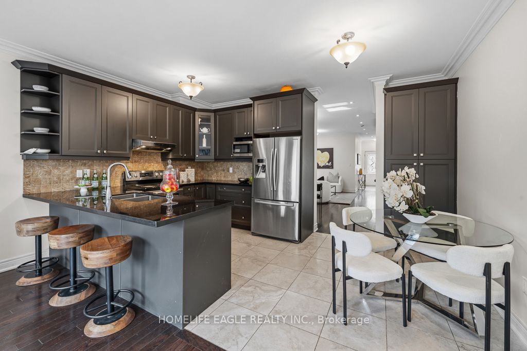 133 Park Street, Toronto, ON M1N 2P4 photo 5