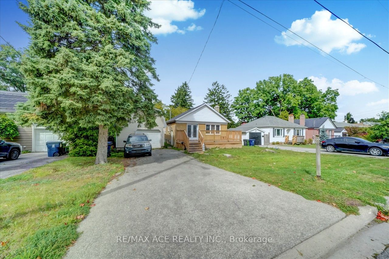 20 Martindale Road, Toronto, ON M1M 2B7 photo 3