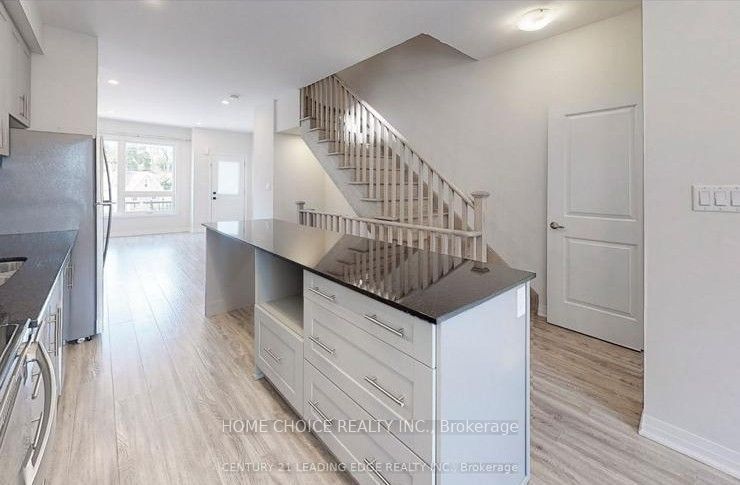 1628 Pleasure Valley Path, Oshawa, ON L1G 0E3 photo 5