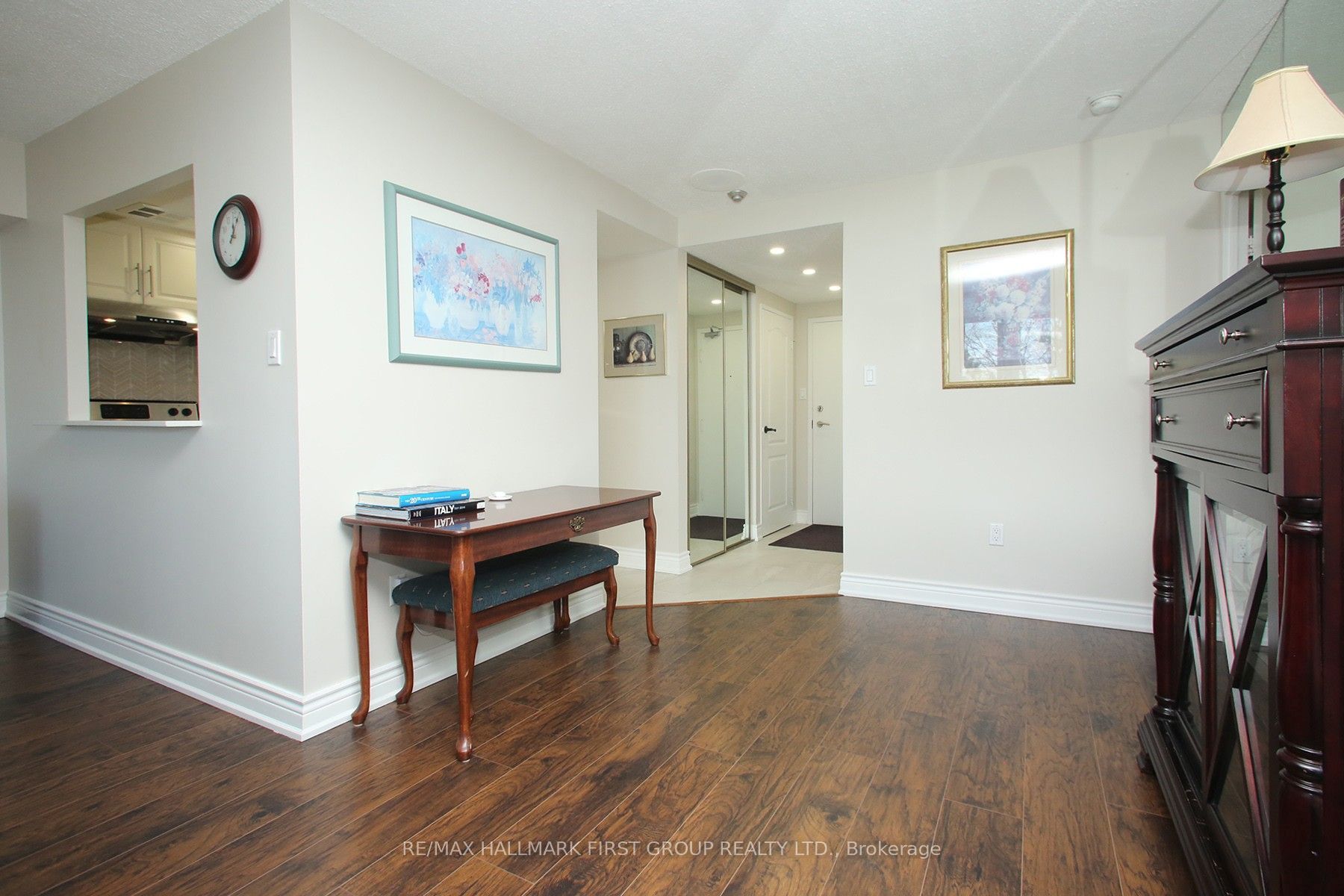 20 Dean Park Road 505, Toronto, ON M1B 3G9 photo 3