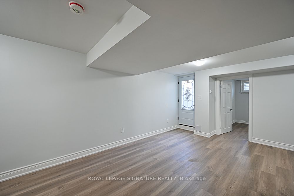 3 Searell Avenue BSMT, Ajax, ON L1T 4Z4 photo 2