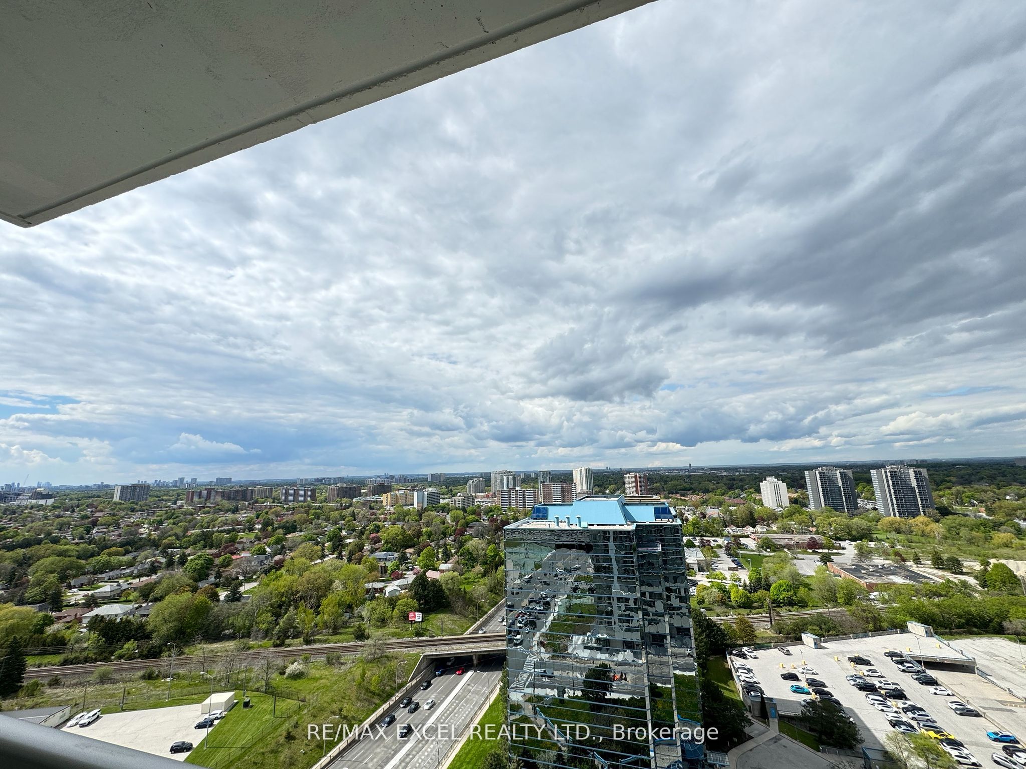 2031 Kennedy Road 2621, Toronto, ON M1T 0B8 photo 4