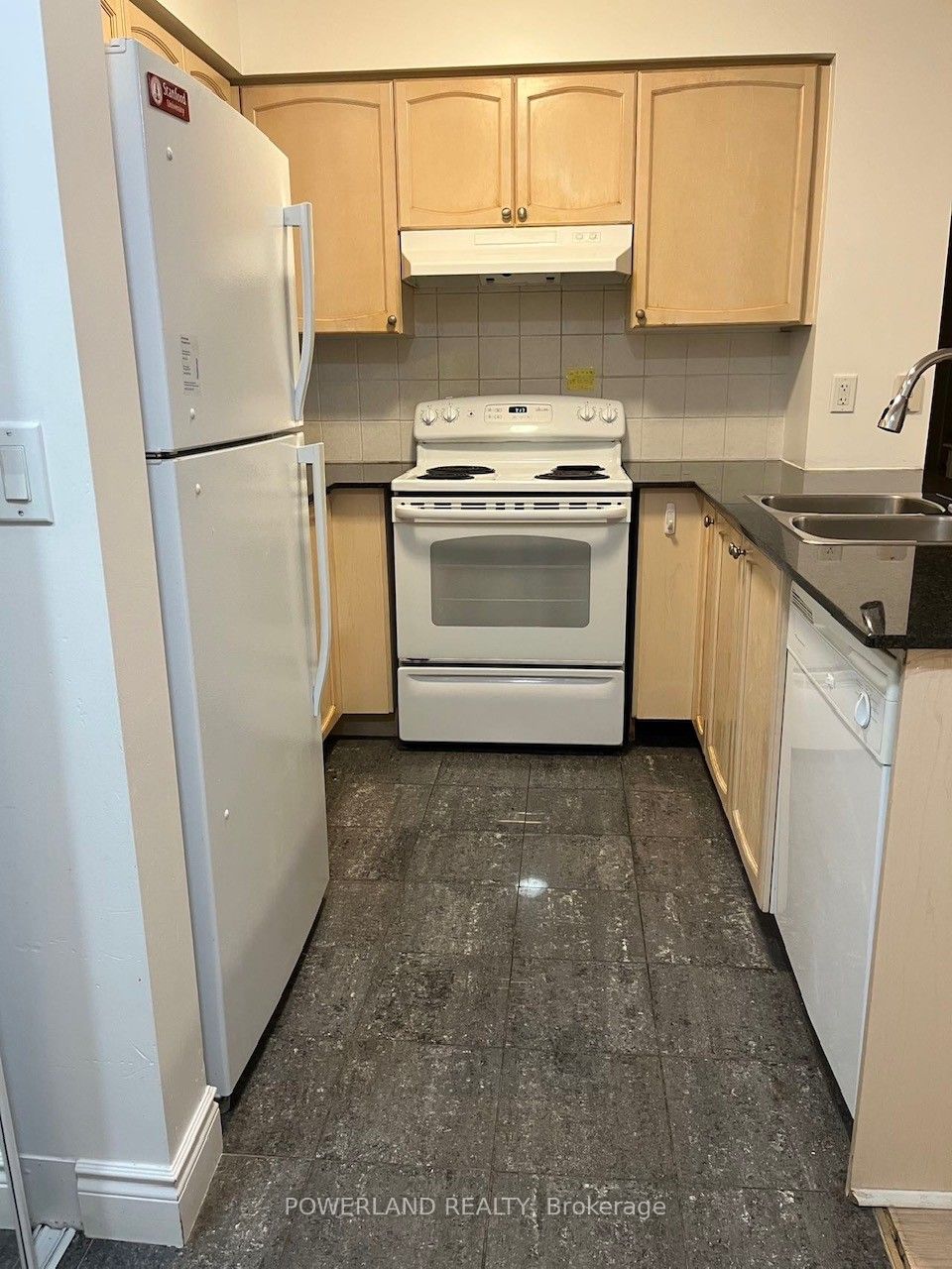 50 Brian Harrison Way 602, Toronto, ON M1P 5J4 photo 3