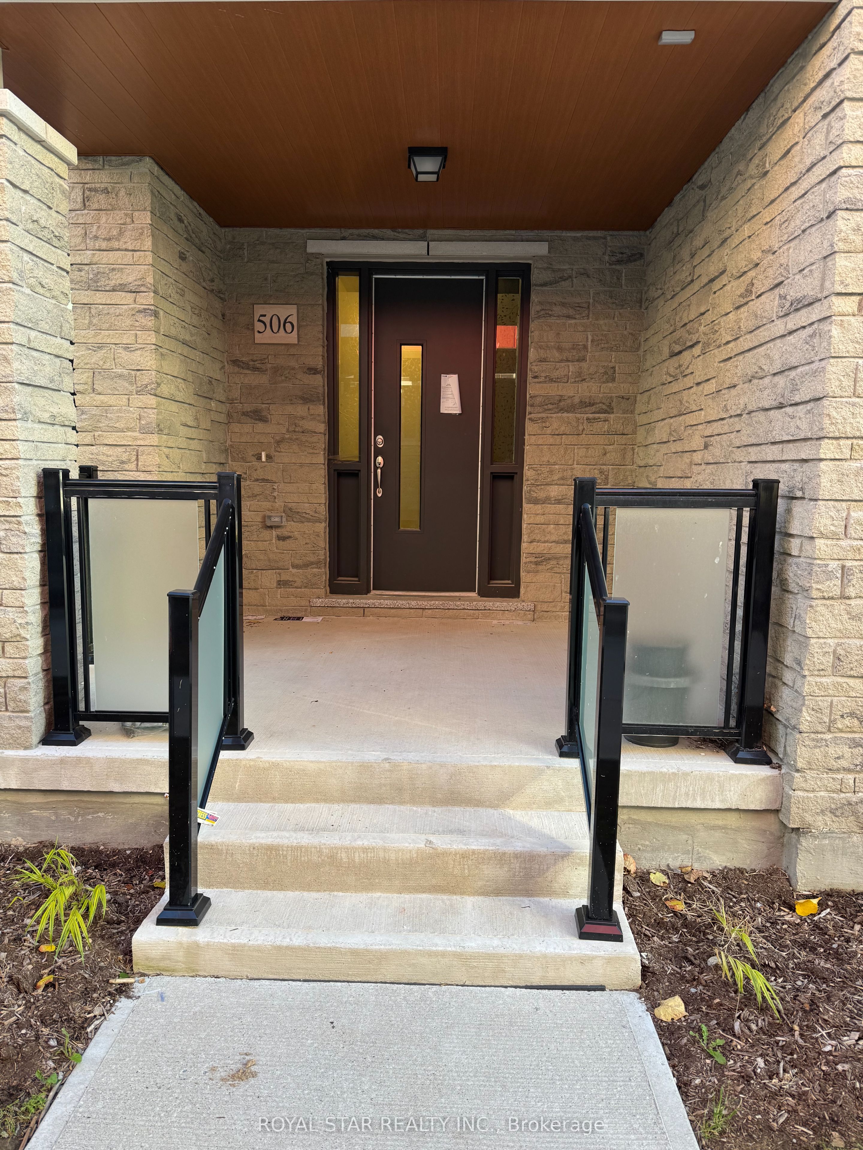 1034 Reflection Place 506, Pickering, ON L1X 0L1 photo 3