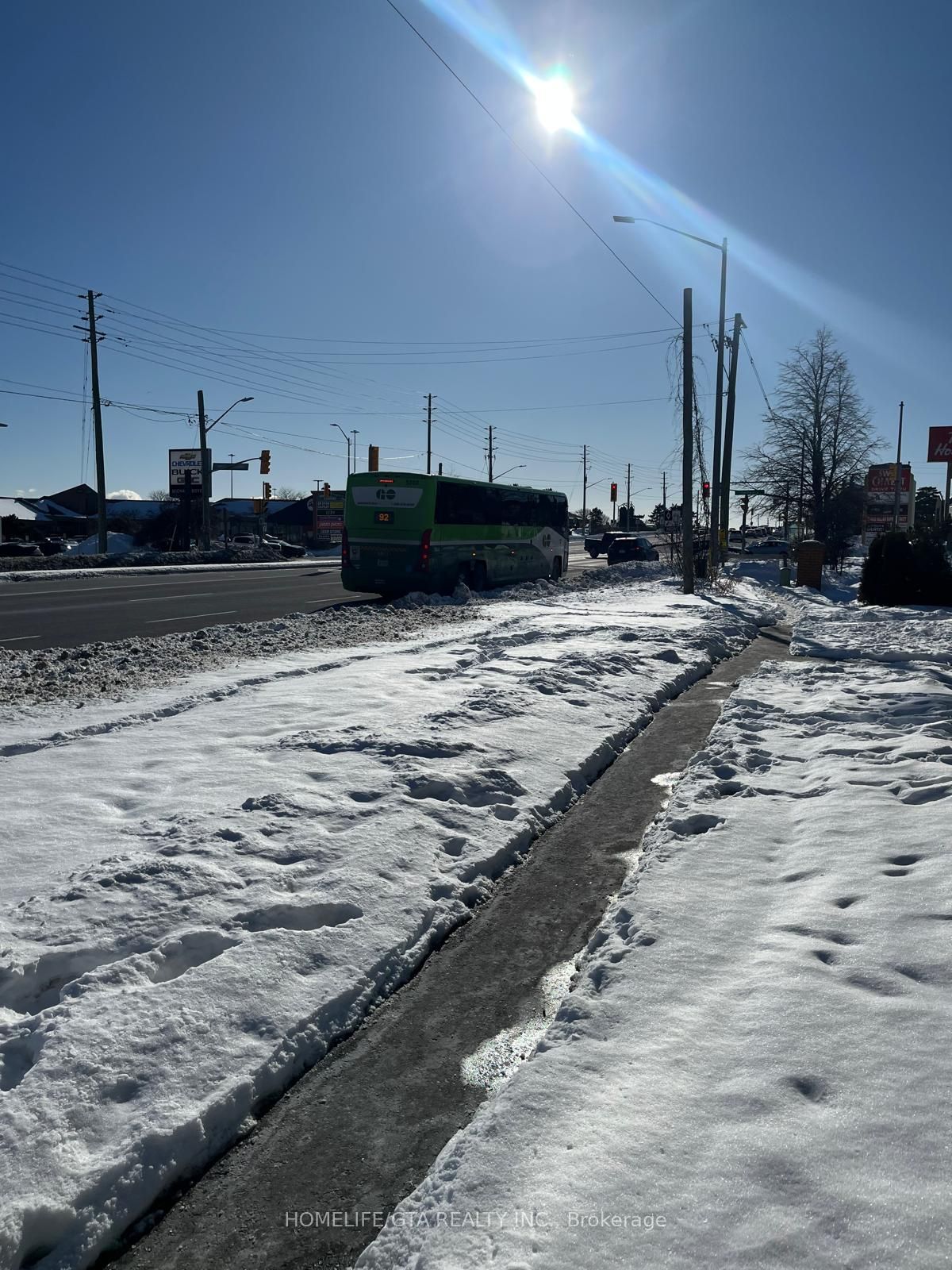 755 Omega Drive 323, Pickering, ON L1V 0H1 photo 5