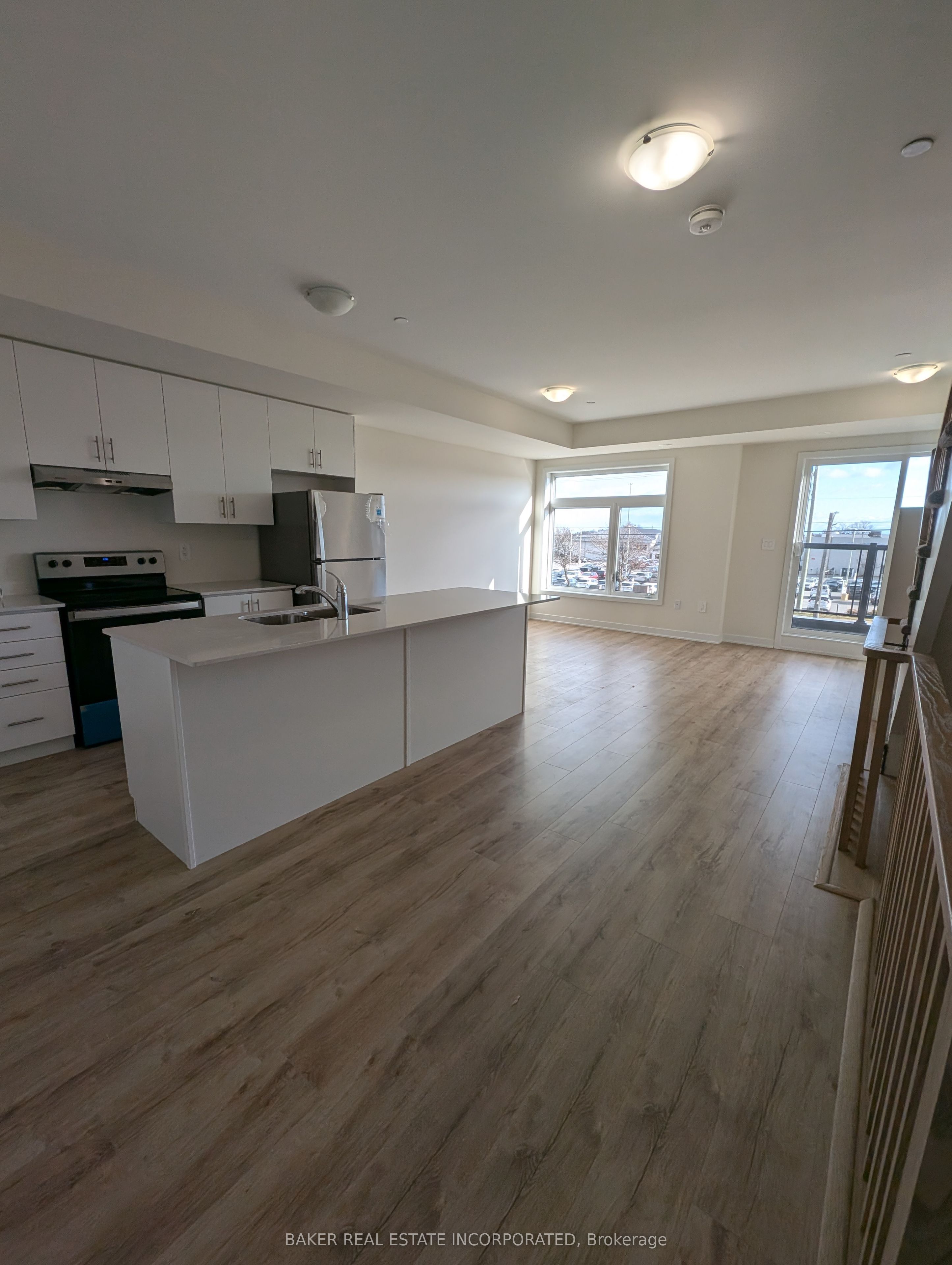 755 Omega Drive S 328, Pickering, ON L1V 0H1 photo 2
