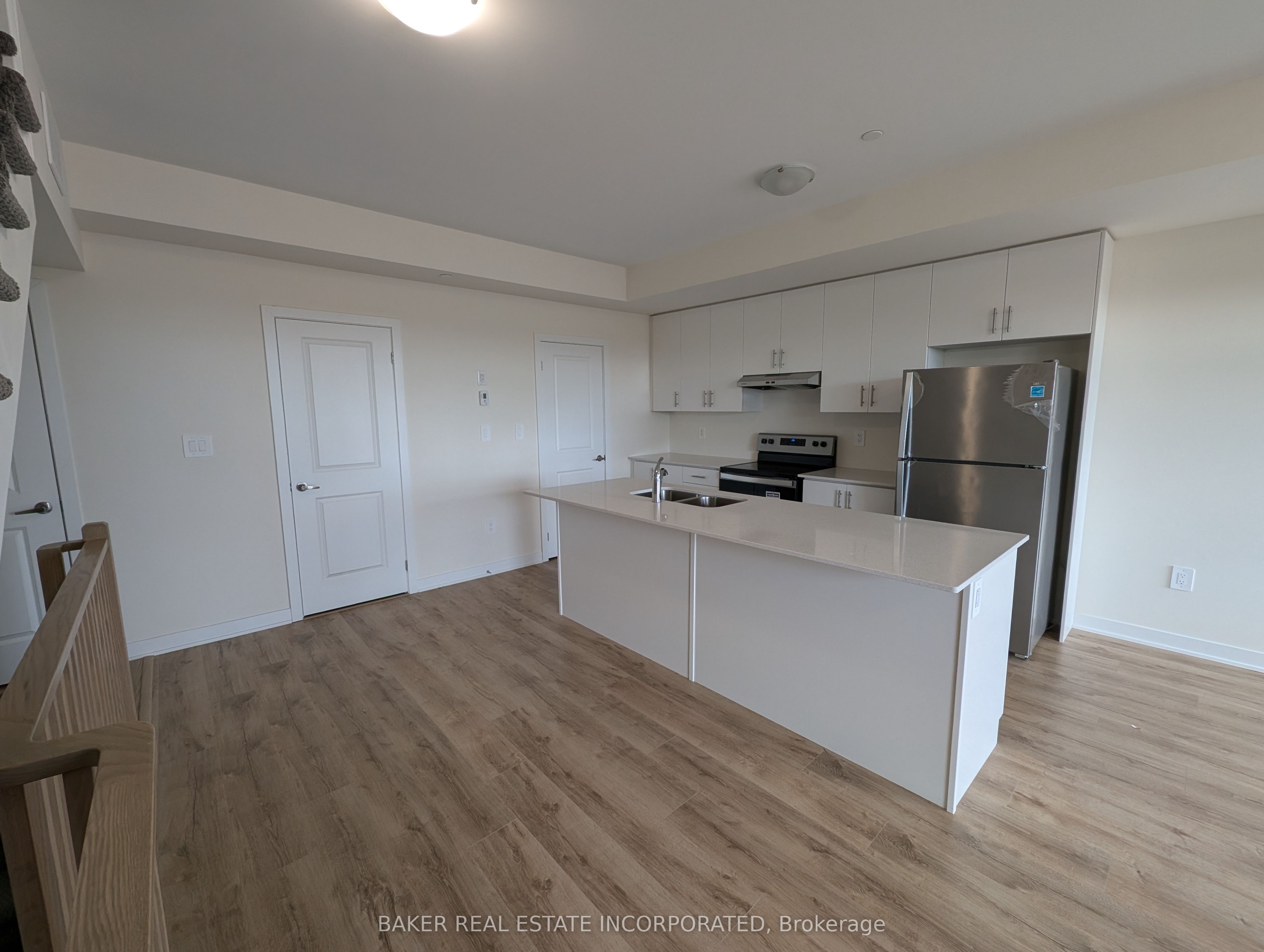 755 Omega Drive S 328, Pickering, ON L1V 0H1 photo 5