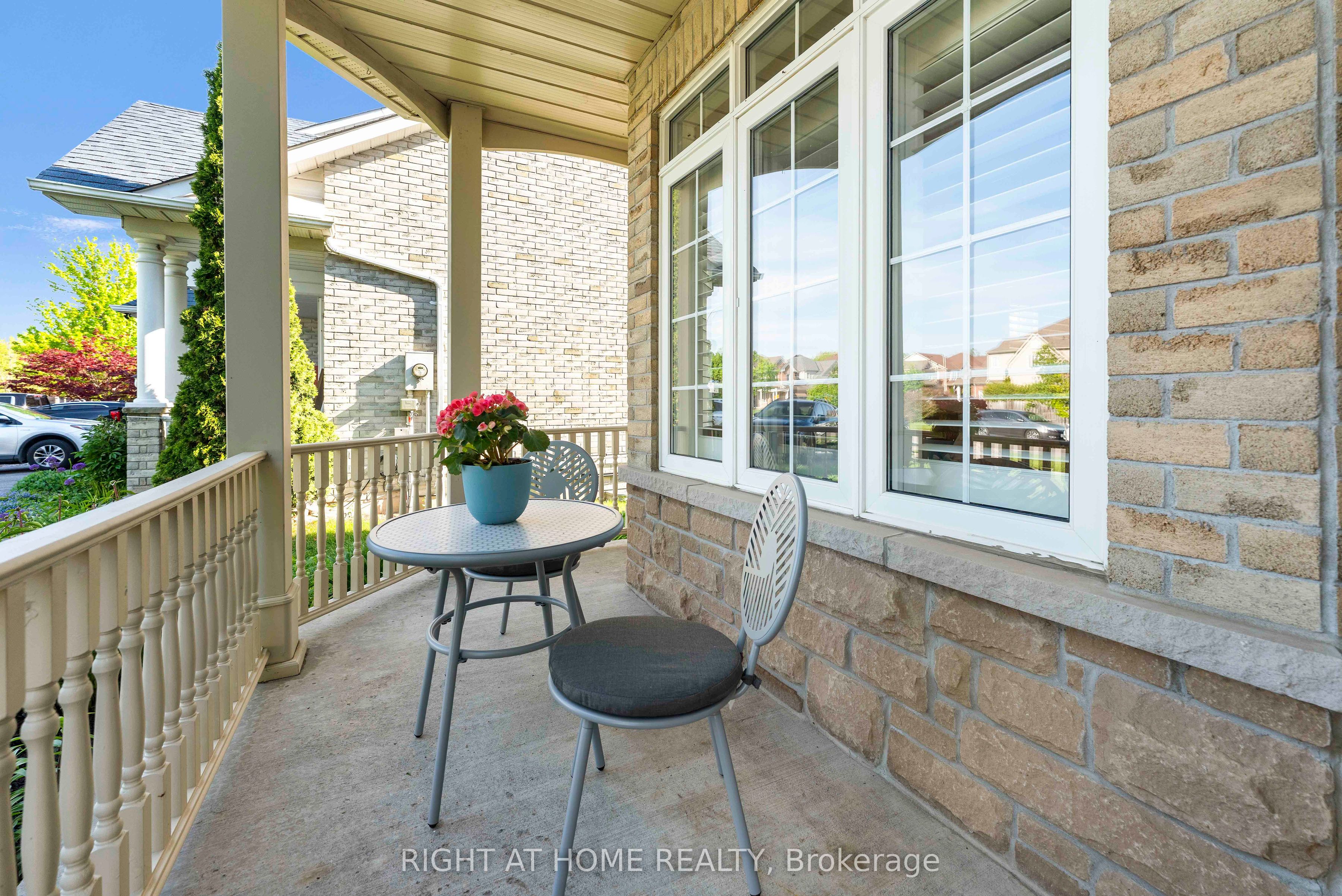 1048 Mcquay Boulevard, Whitby, ON L1P 1R8 photo 3