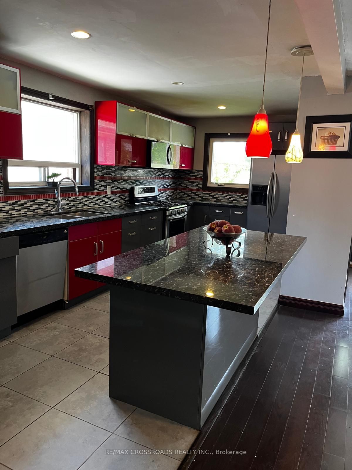 44 Romulus Basement Apartment Drive, Toronto, ON M1K 4C2 photo 4