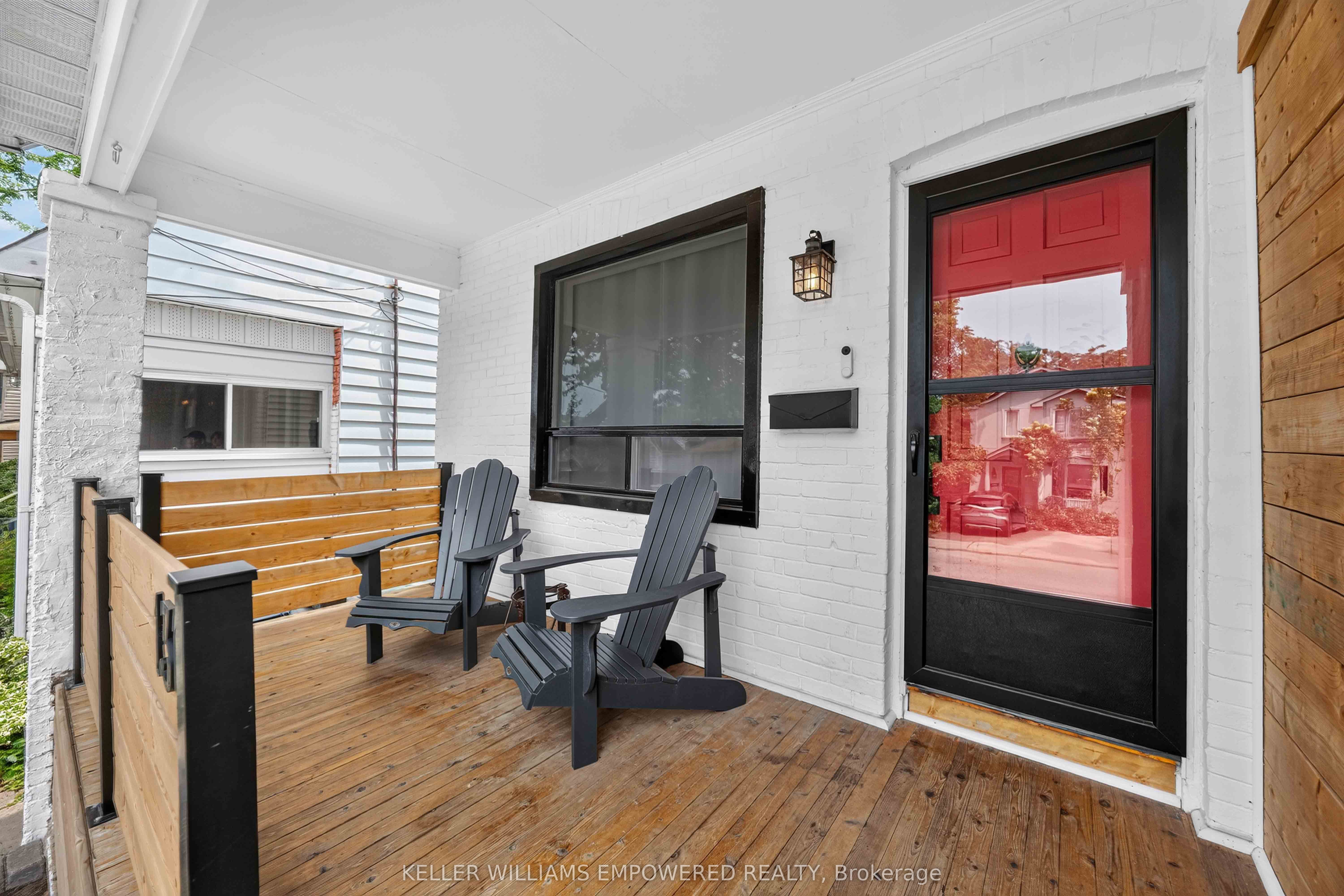 137 Holborne Avenue, Toronto, ON M4C 2R5 photo 4
