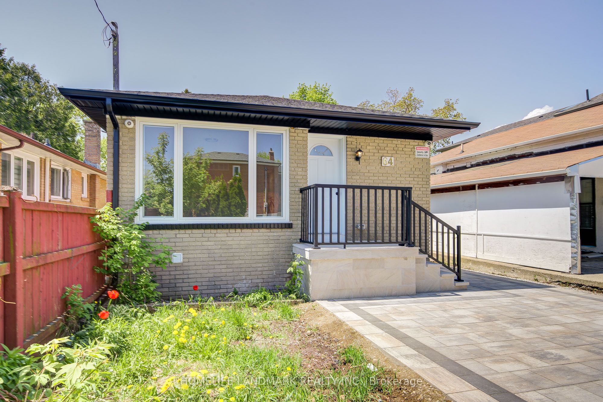 64 Laurel Avenue, Toronto, ON M1K 3J6 photo 5
