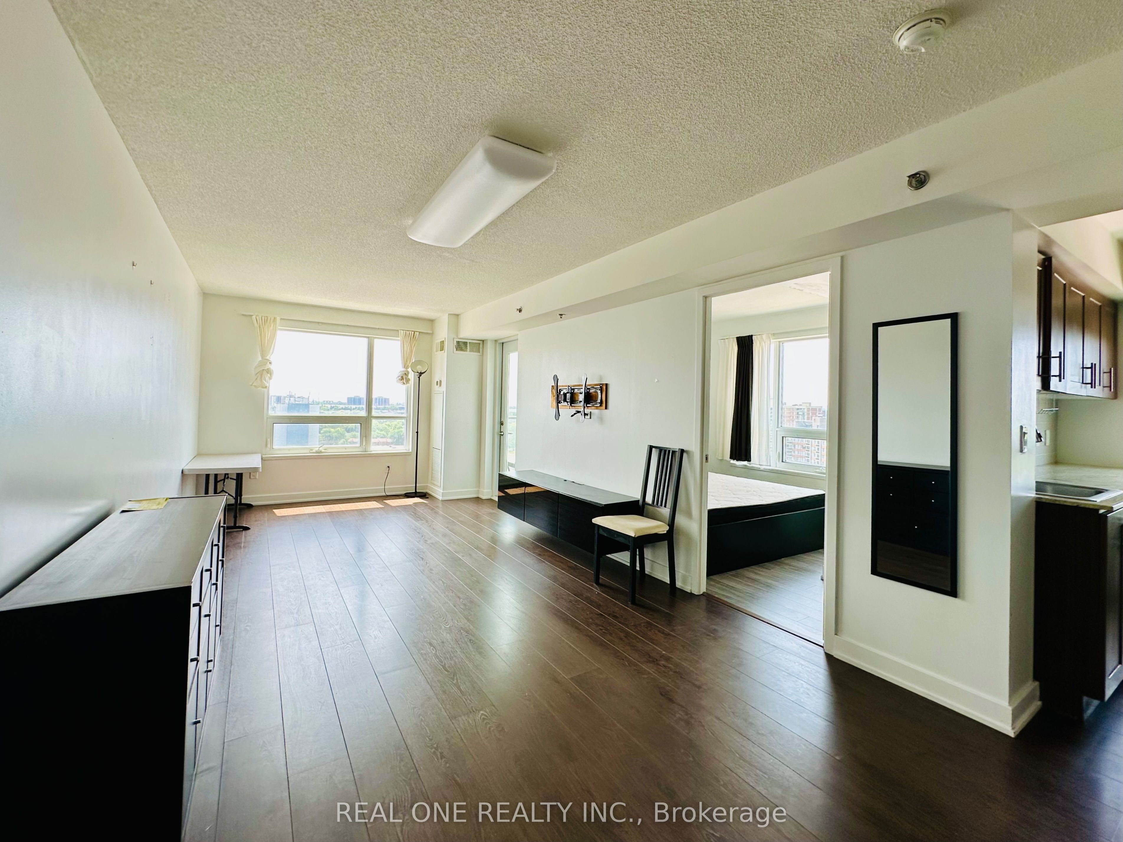 185 Bonis Avenue 1506, Toronto, ON M1T 0A4 photo 5