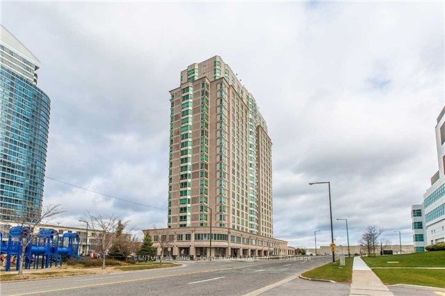 1 Lee Centre Drive PH305, Toronto, ON M1H 3J2