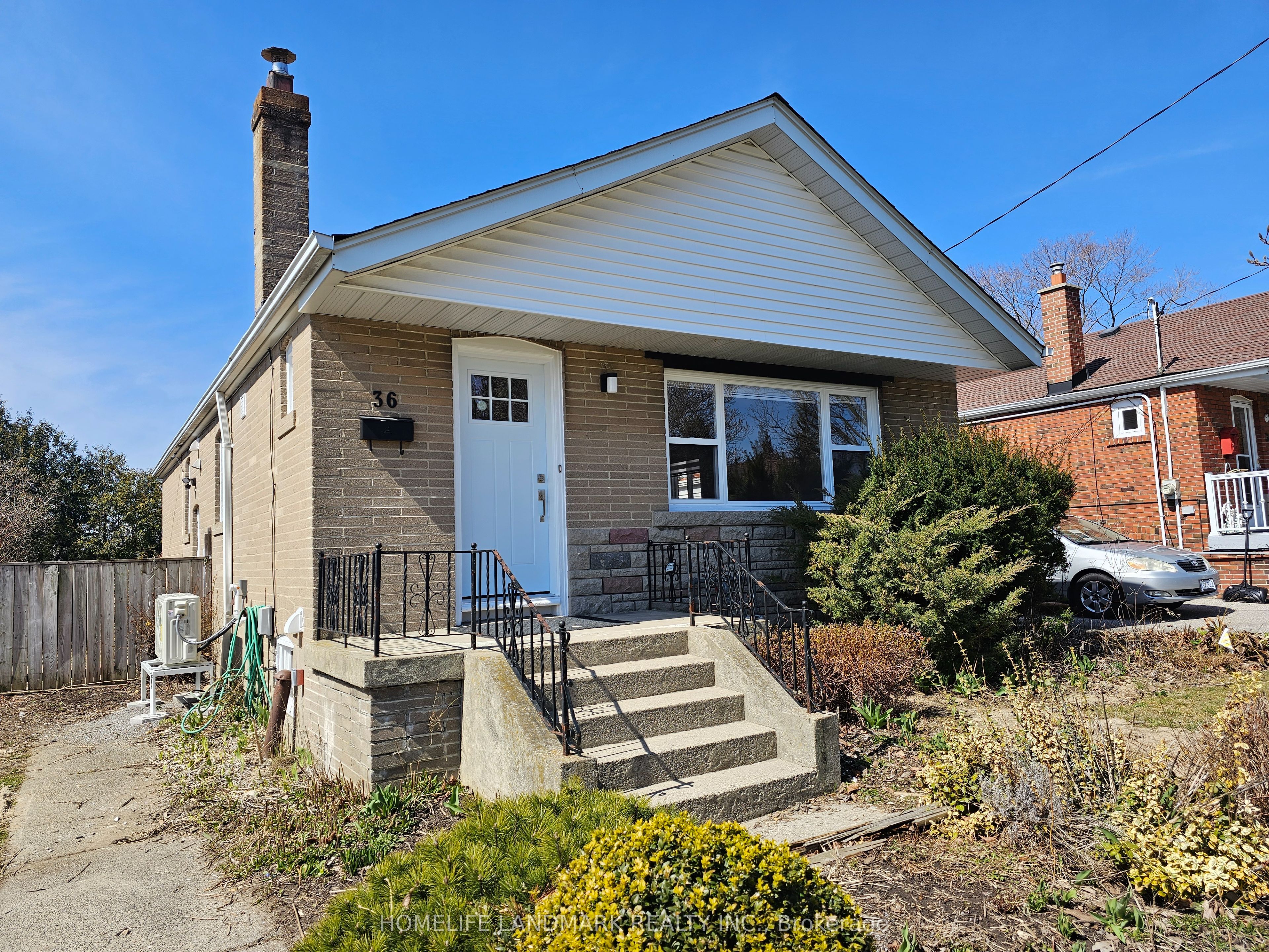 36 Corinne Crescent Basemen, Toronto, ON M1K 2Y9
