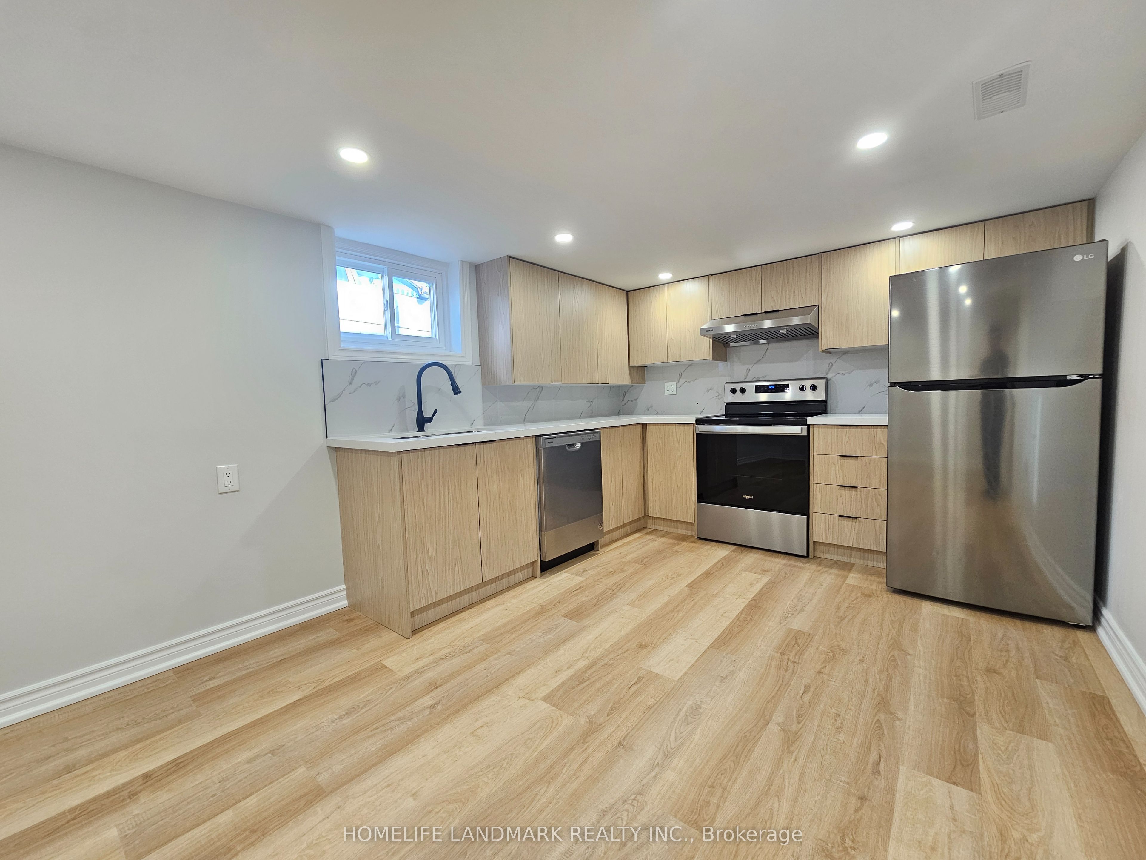 36 Corinne Crescent Basemen, Toronto, ON M1K 2Y9 photo 4