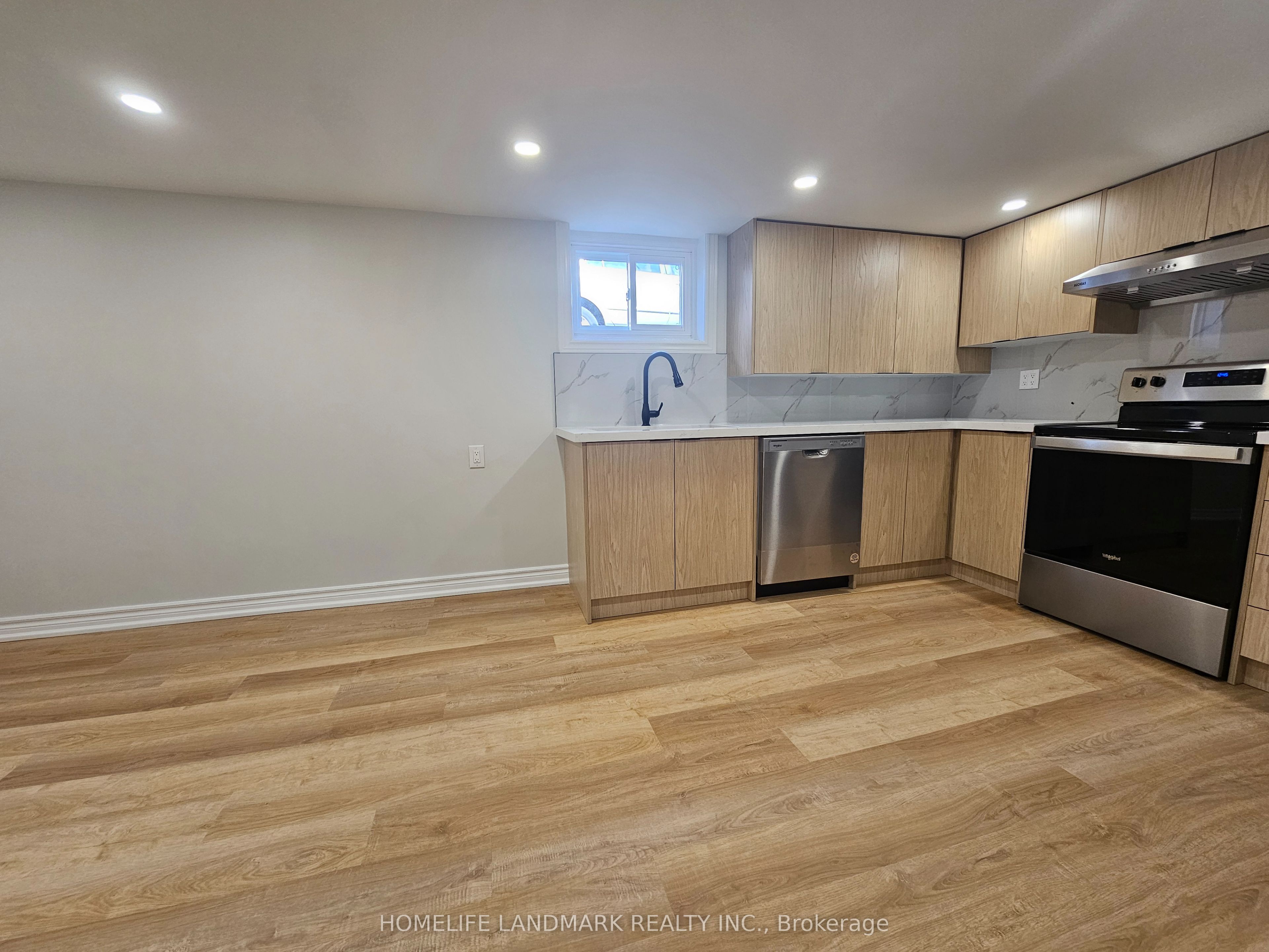 36 Corinne Crescent Basemen, Toronto, ON M1K 2Y9 photo 5