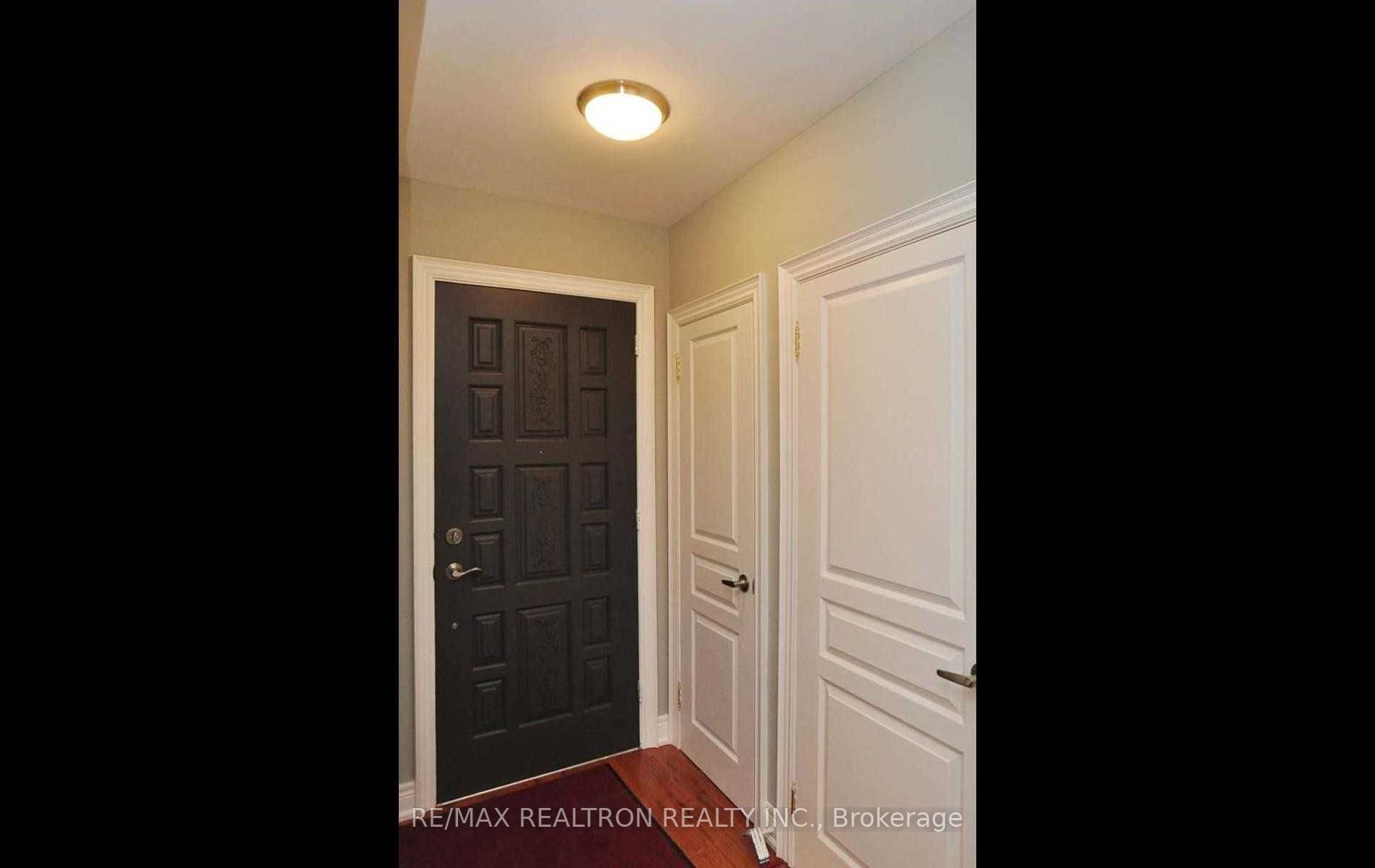 17 Crosland Drive Main Fl, Toronto, ON M1R 4M6 photo 5