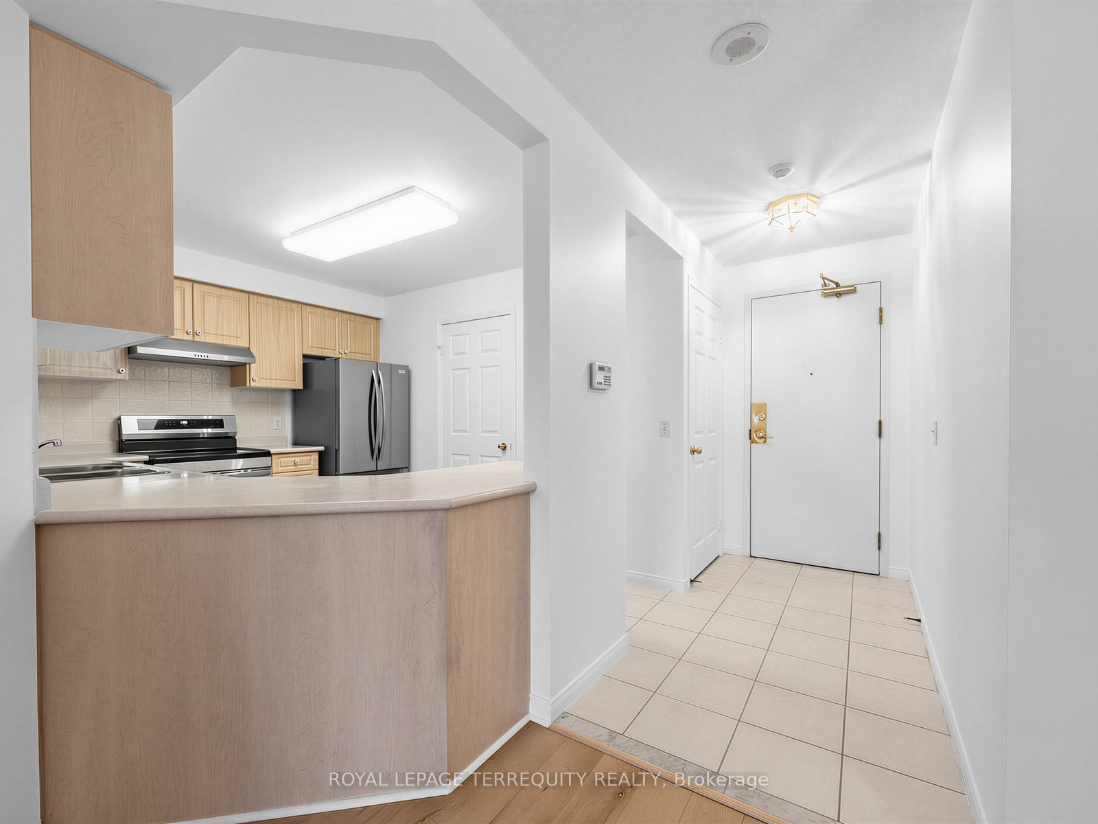 5001 Finch Avenue E #1507, Toronto, ON M1S 5J9 photo 2