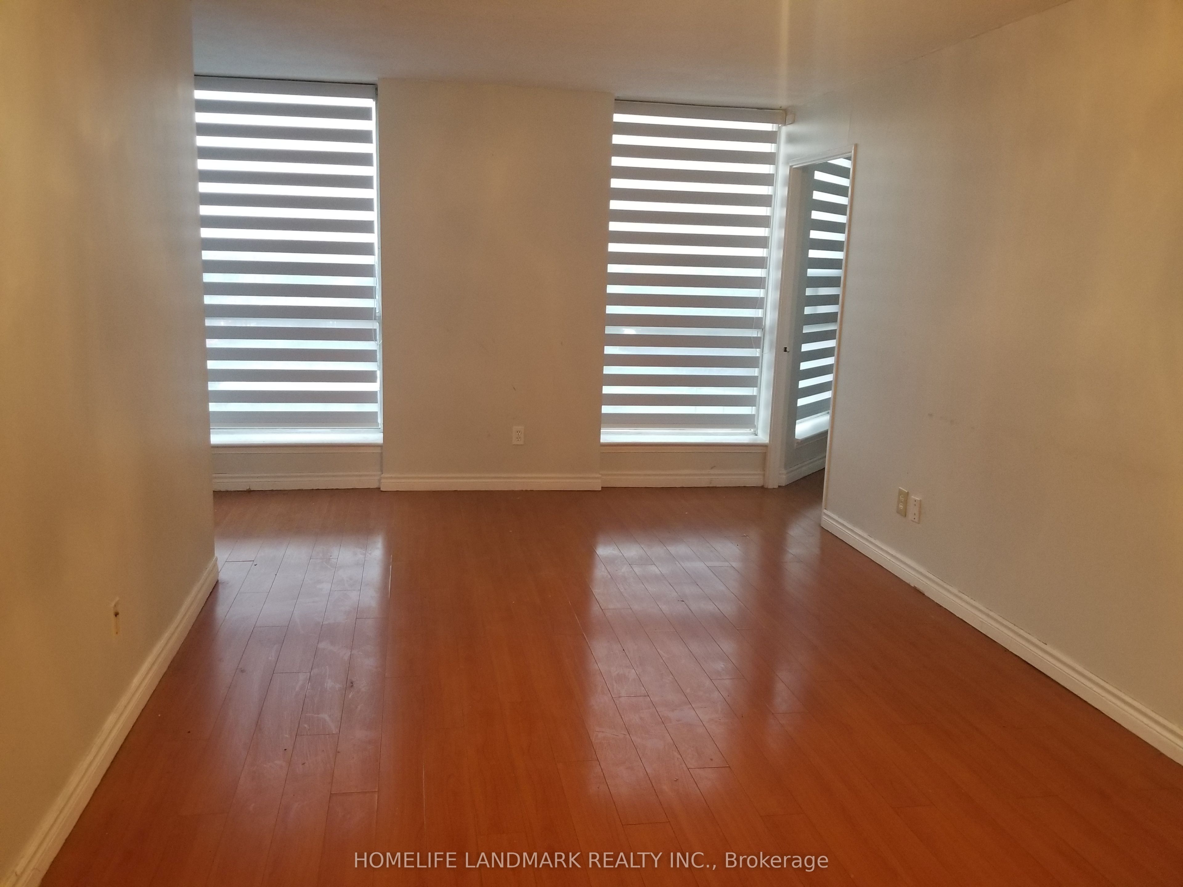 2460 Eglinton Avenue E 901, Toronto, ON M1K 5J7 photo 3