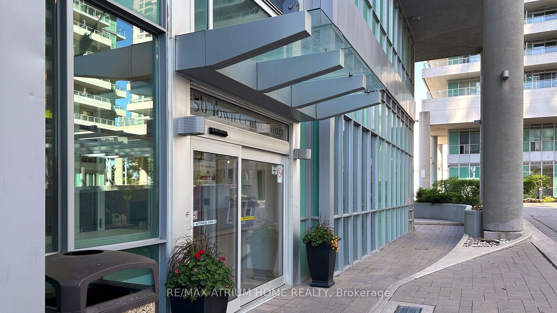 50 Town Centre Court 3011, Toronto, ON M1P 4Y7 photo 4