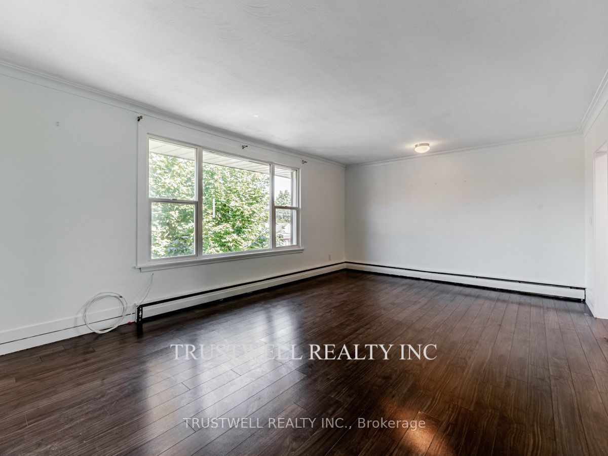 105 Mary Street E 3, Whitby, ON L1N 2P3 photo 5