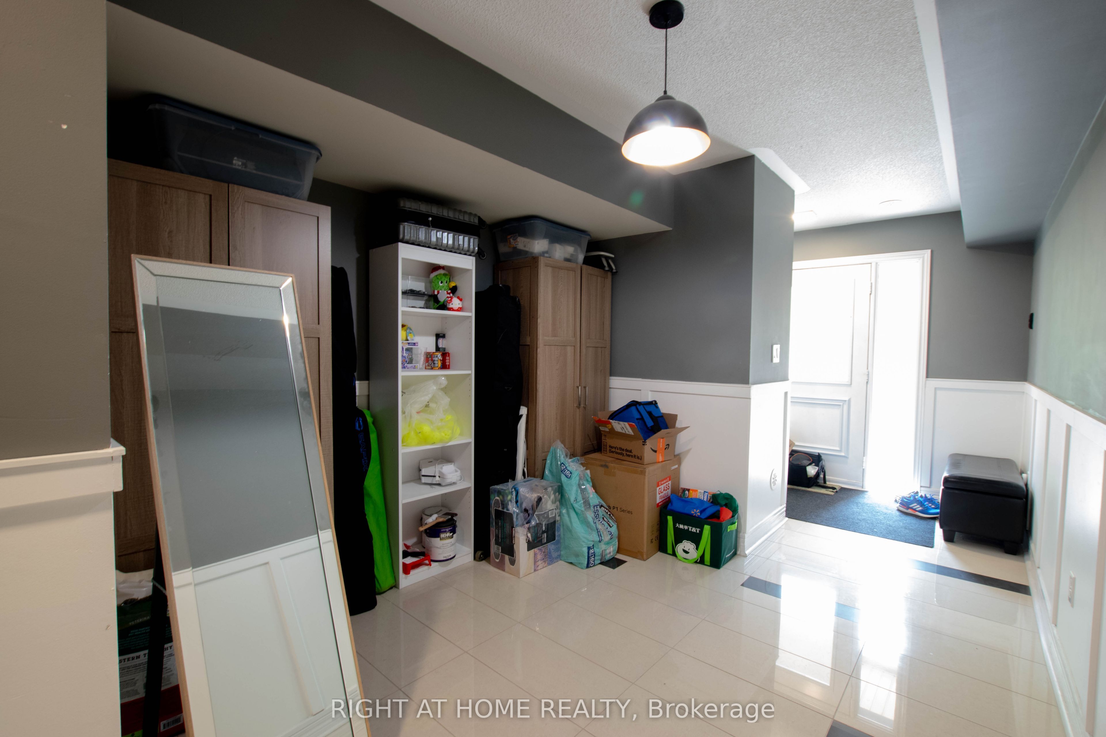 1250 St Martins Drive 54, Pickering, ON L1W 1L7 photo 5