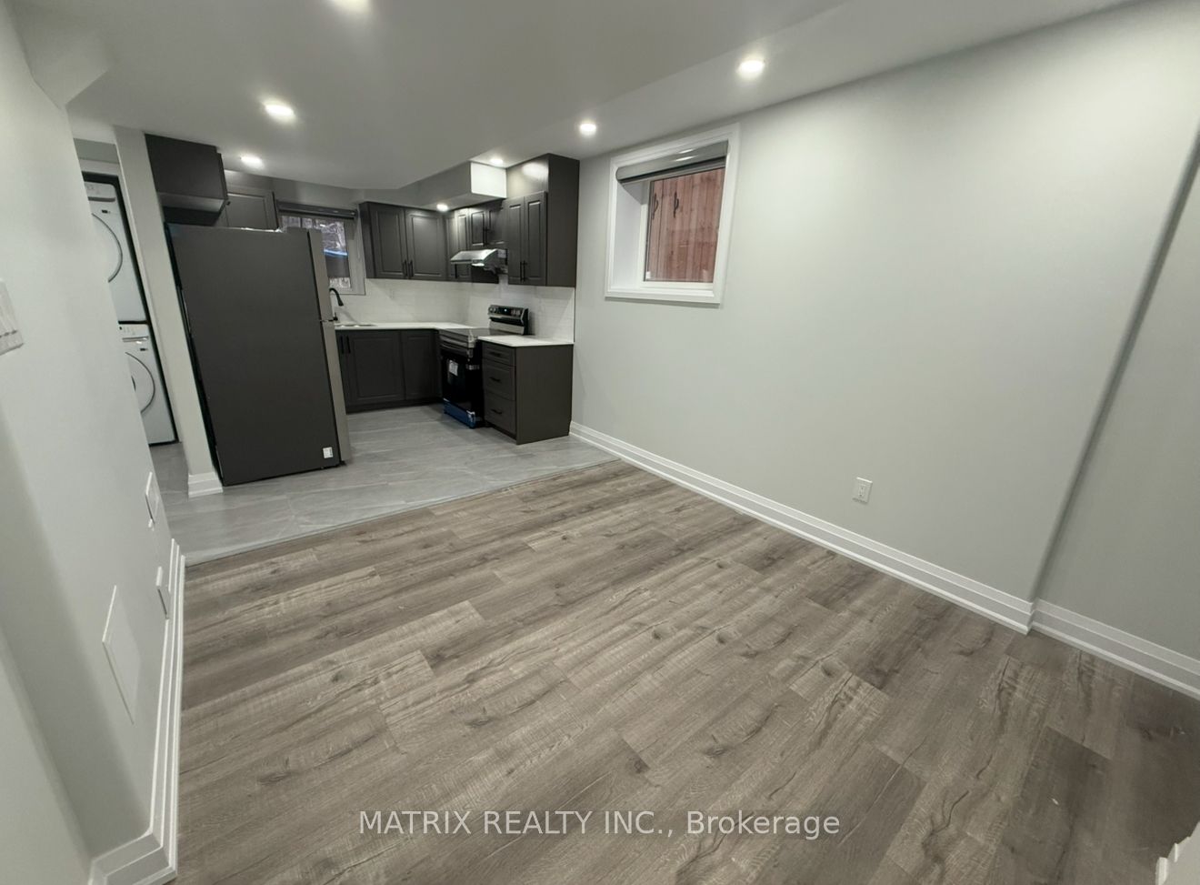 2165 Saffron Drive, Pickering, ON L1X 0E2 photo 4