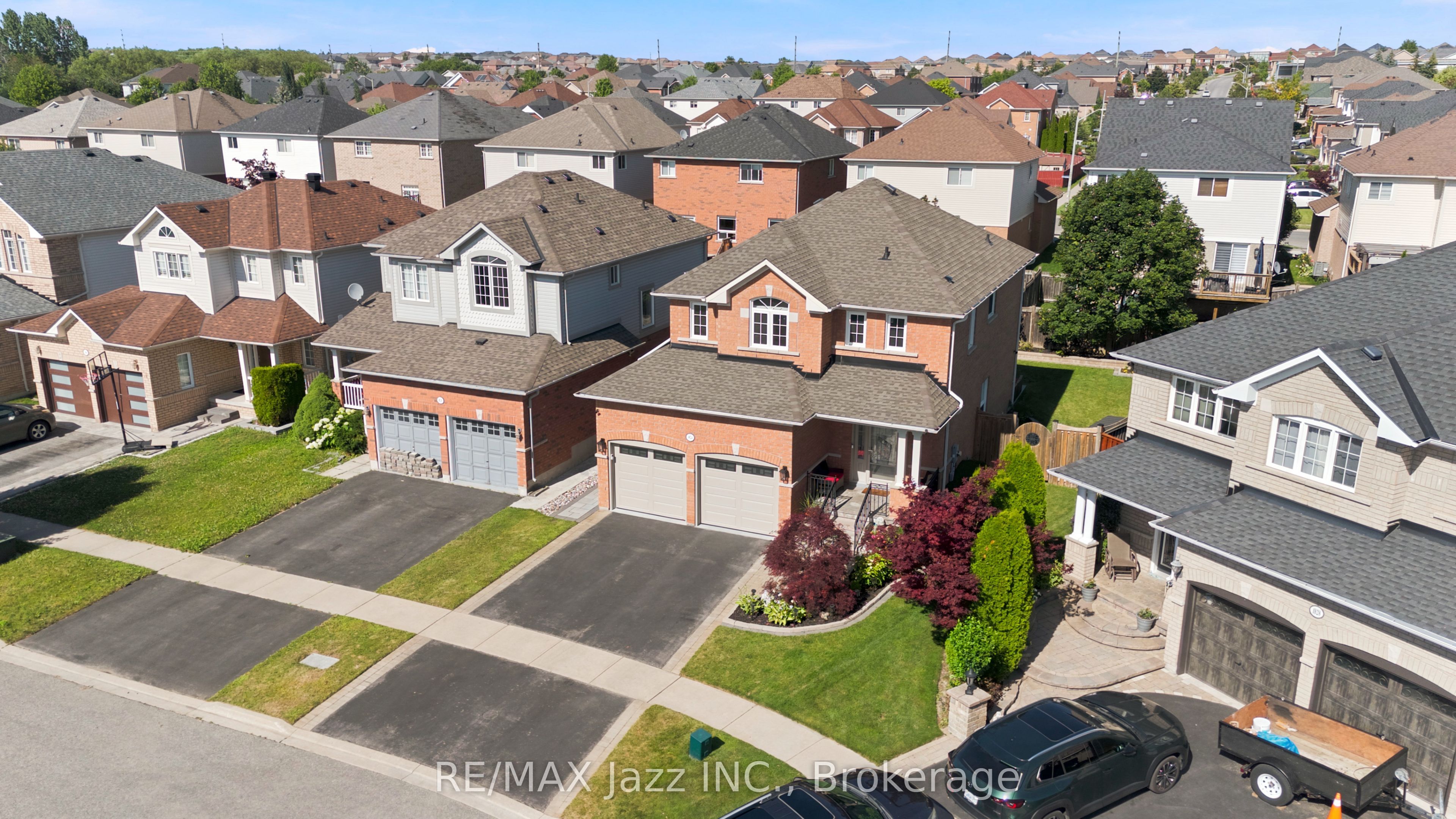 1824 Birchview Drive, Oshawa, ON L1K 3B9 photo 3