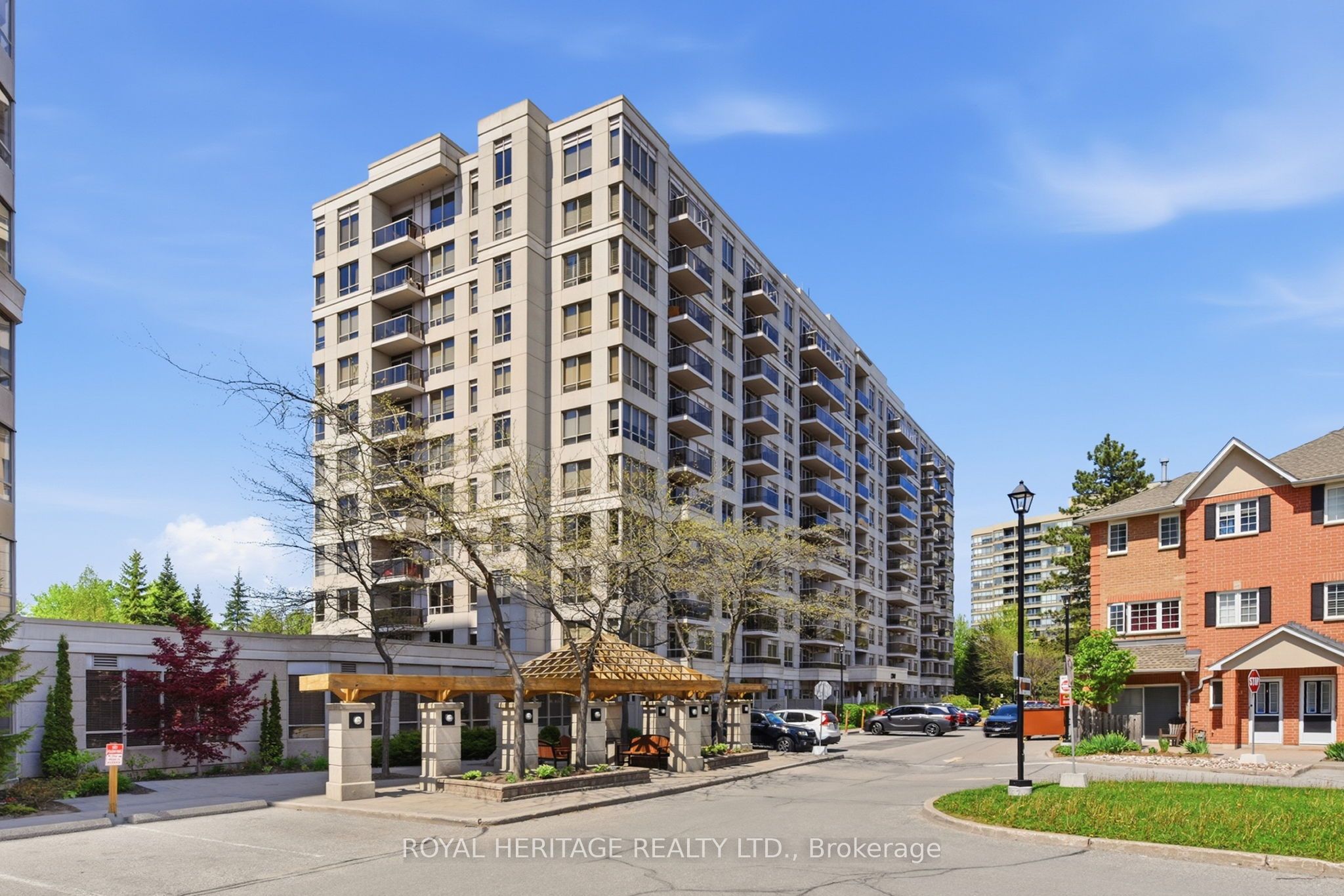 1200 The Esplanade 501, Pickering, ON L1V 6V3
