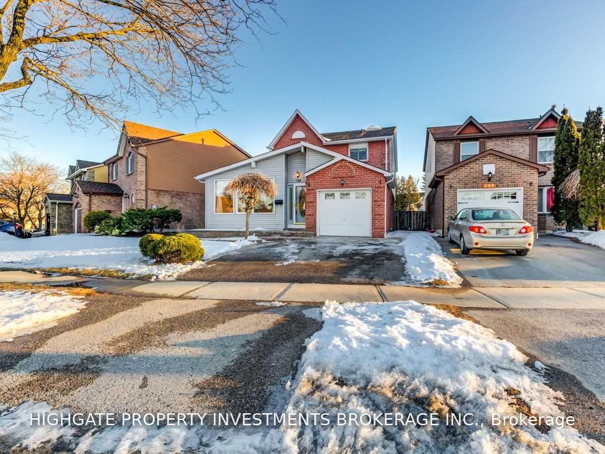 739 Edgewood Road, Pickering, ON L1V 2Z7 photo 2