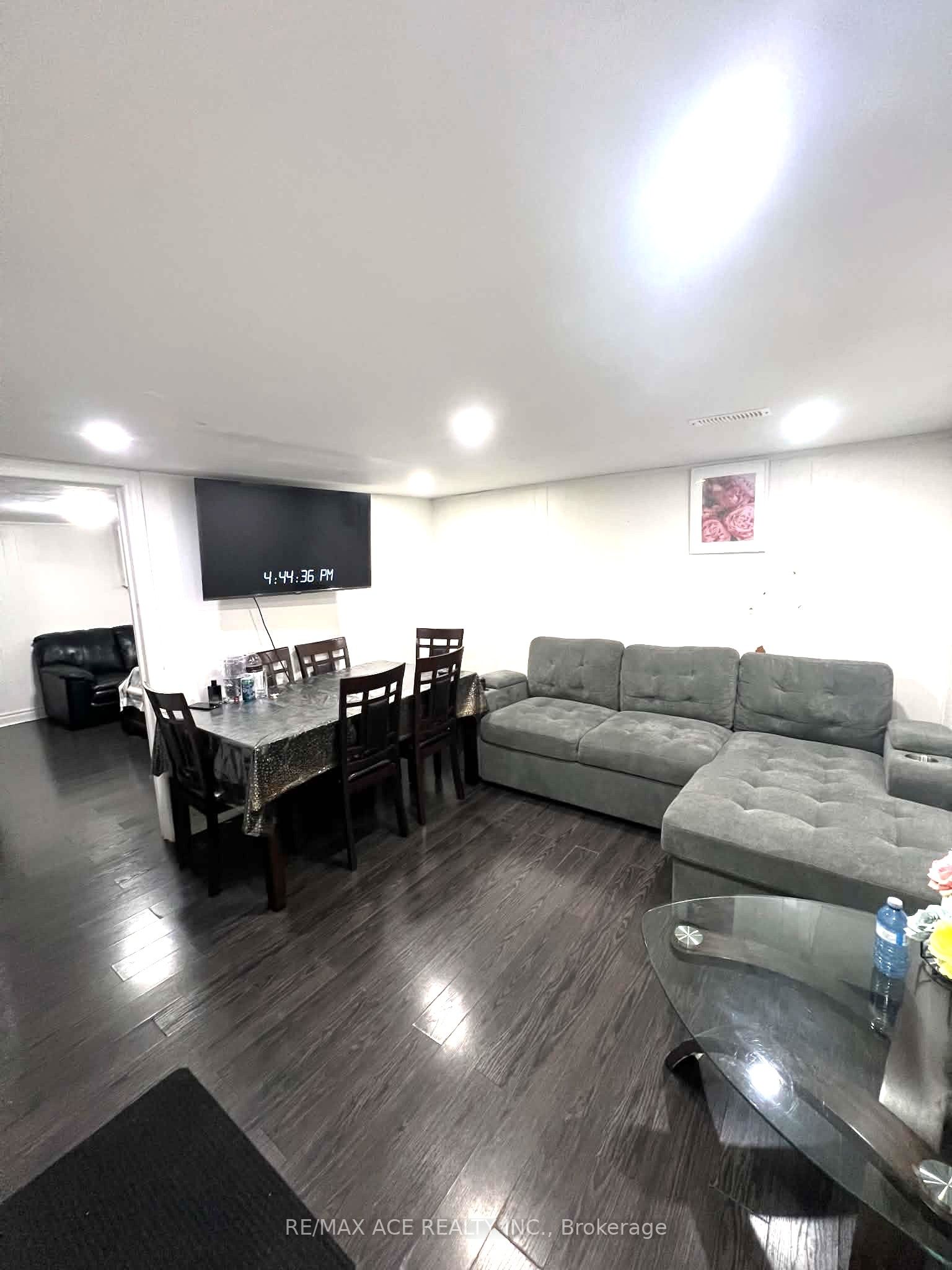 38 Celeste Drive Bsmt, Toronto, ON M1E 2V1 photo 4