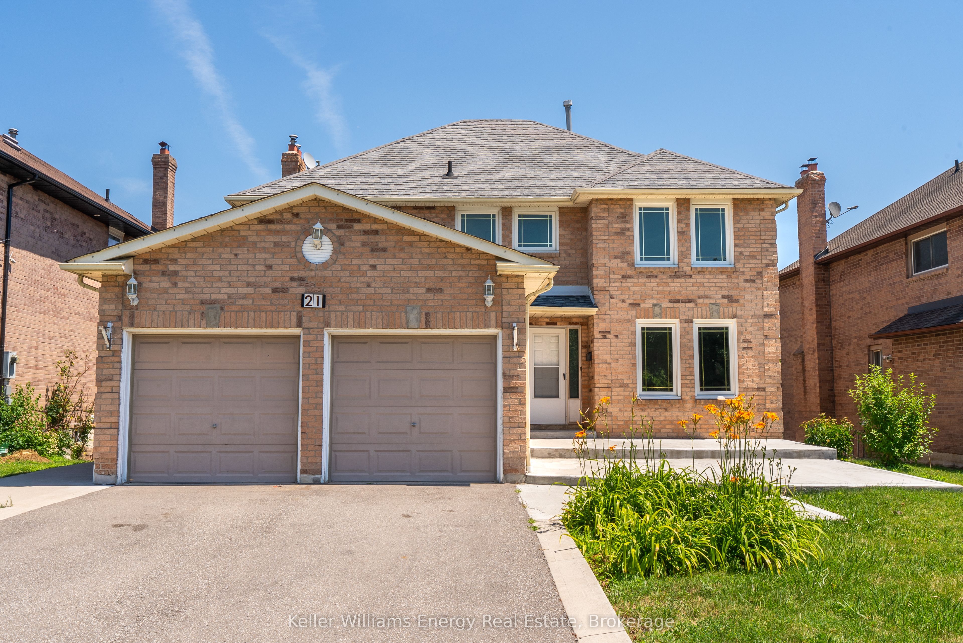 21 Rotherglen Road N, Ajax, ON L1T 1N7 photo 3