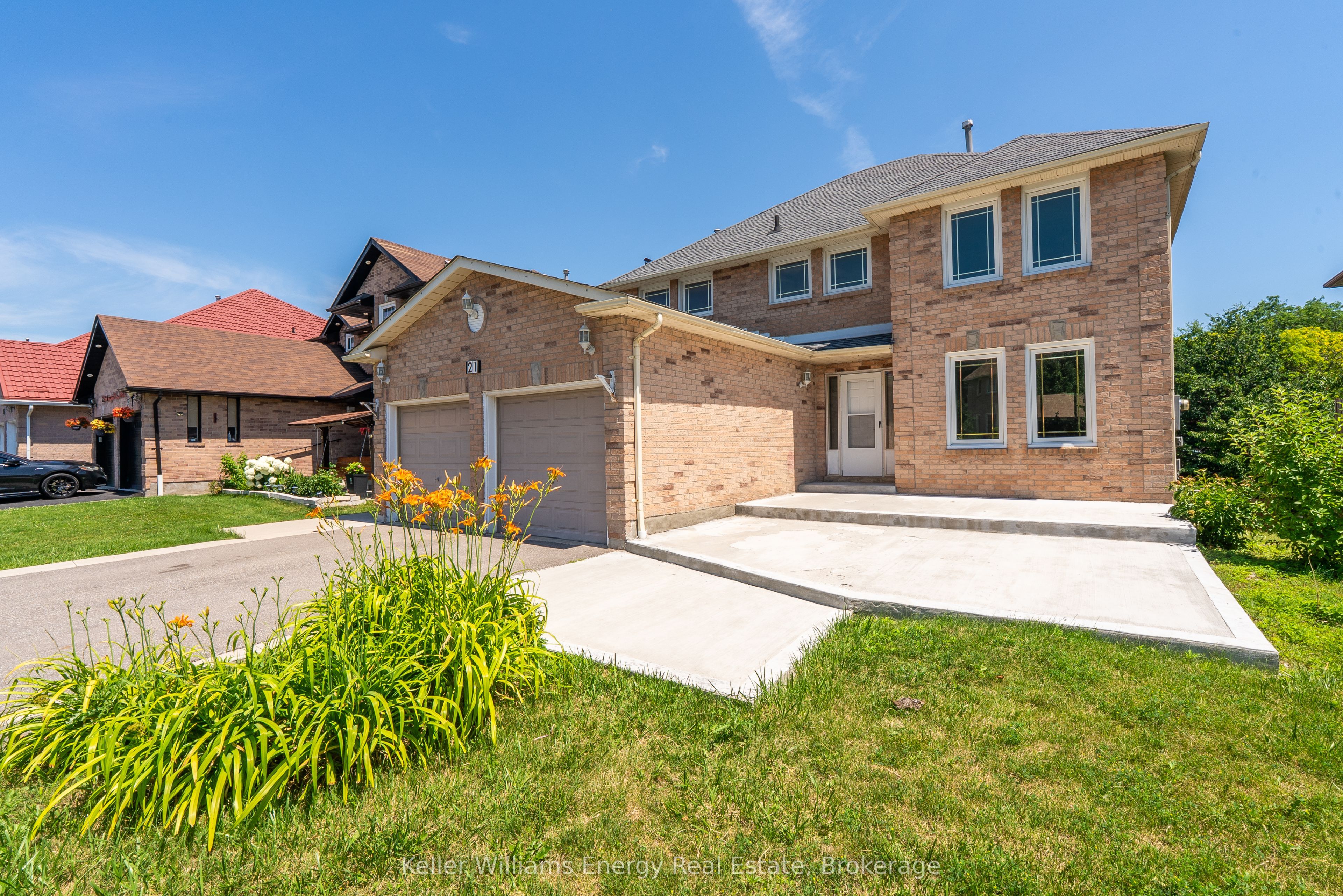 21 Rotherglen Road N, Ajax, ON L1T 1N7 photo 4