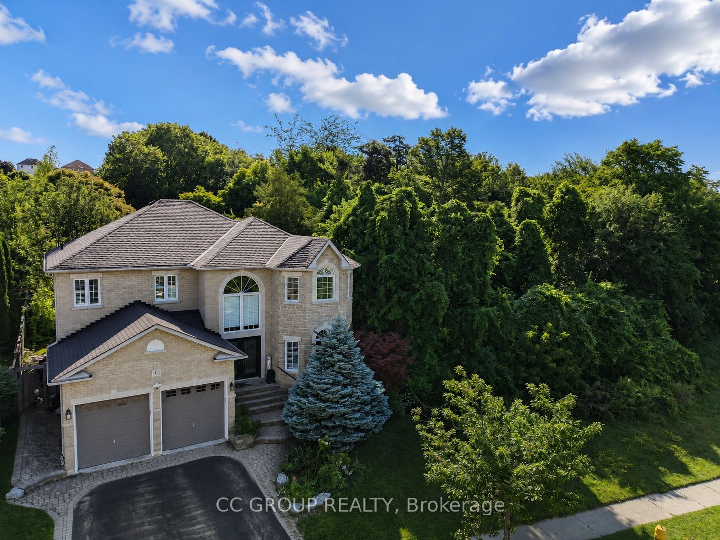 91 Whitburn Street, Whitby, ON L1R 2N1