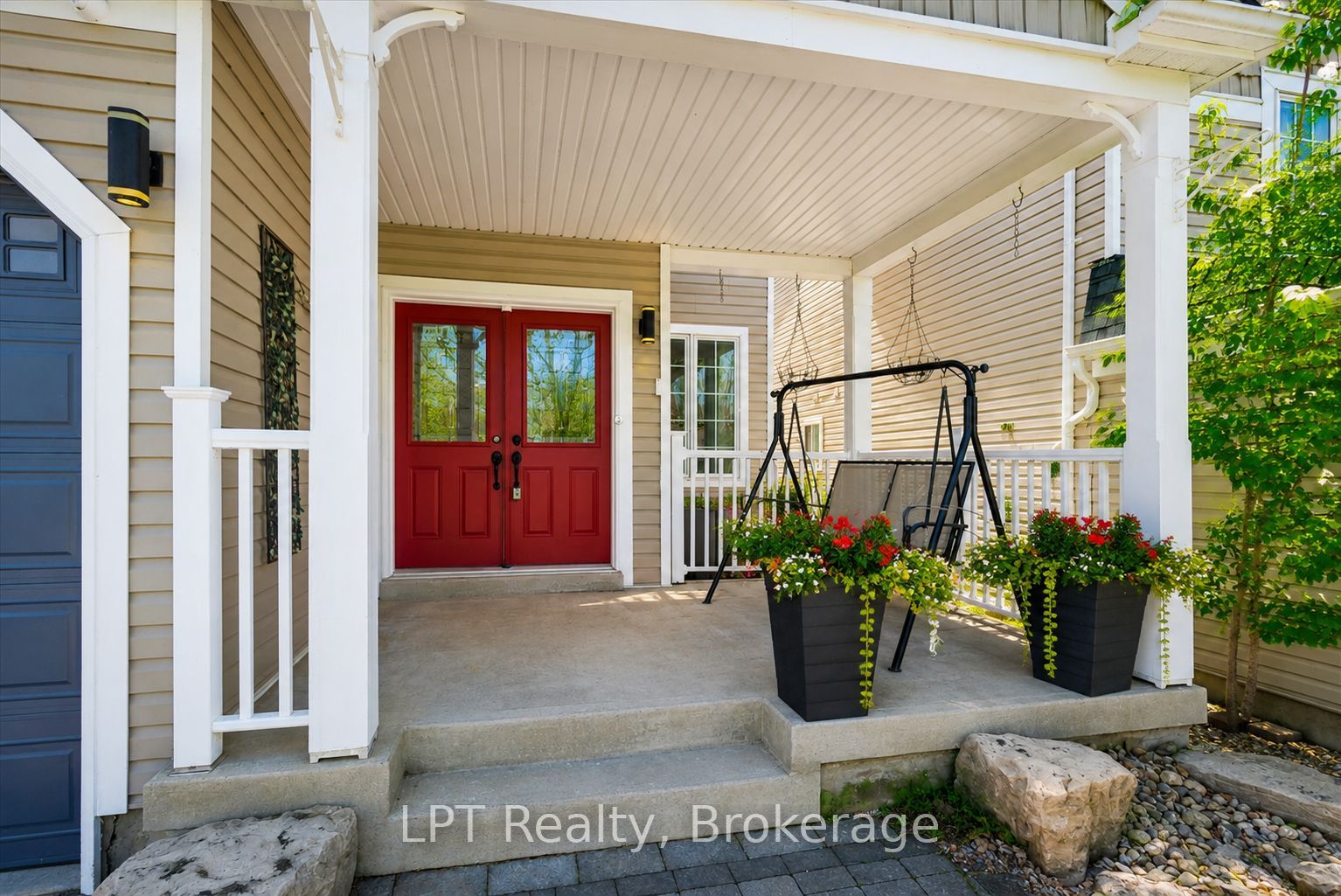 1329 Coldstream Drive, Oshawa, ON L1K 0B5 photo 2