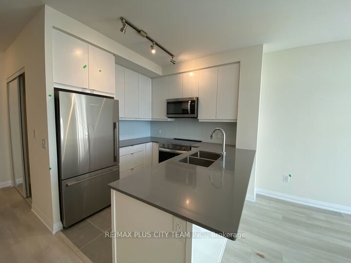 3260 Sheppard Avenue E 1308, Toronto, ON M1T 0B5 photo 5